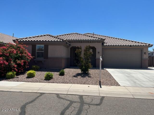 20497 N DANIELLE Avenue