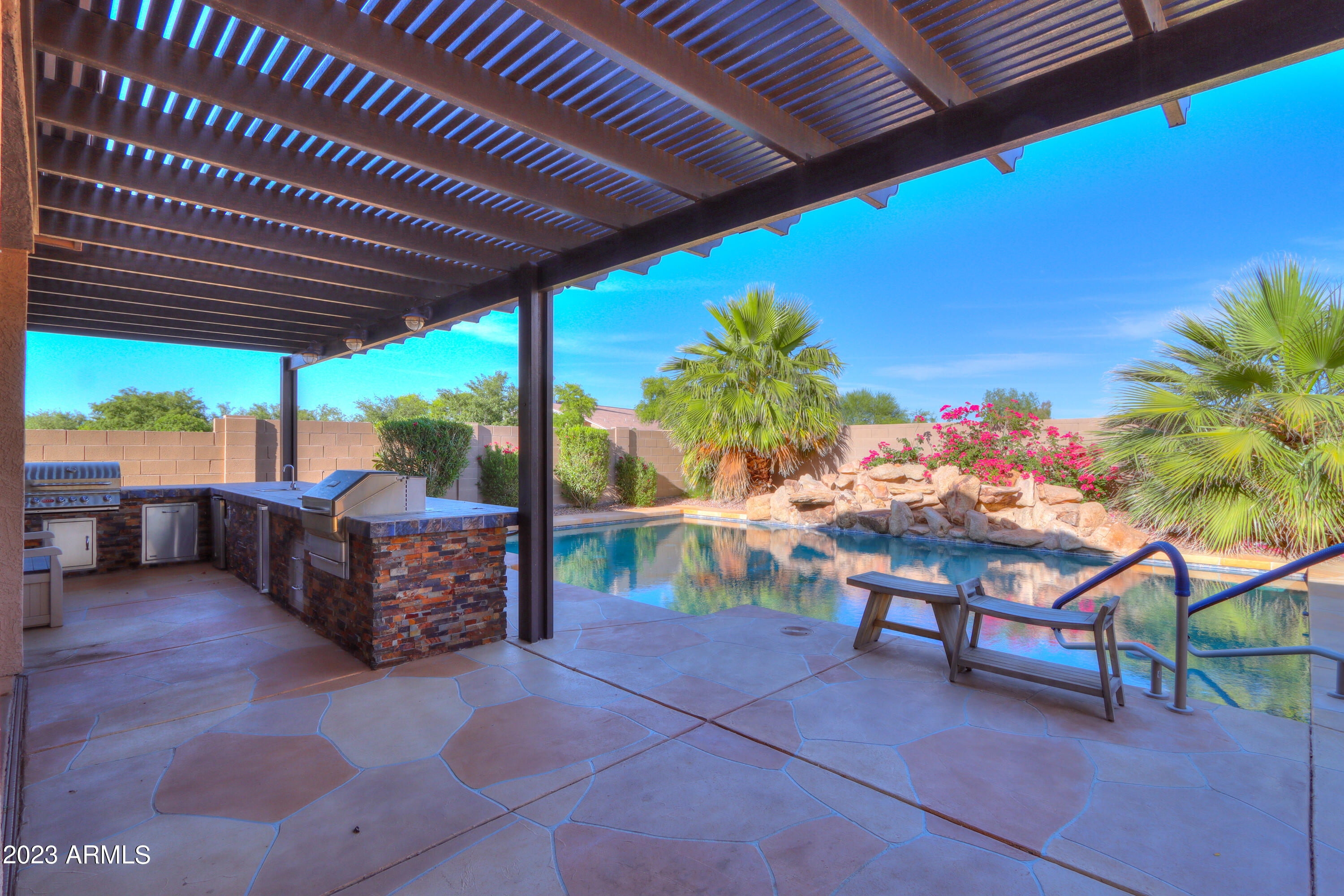 20497 N DANIELLE Avenue