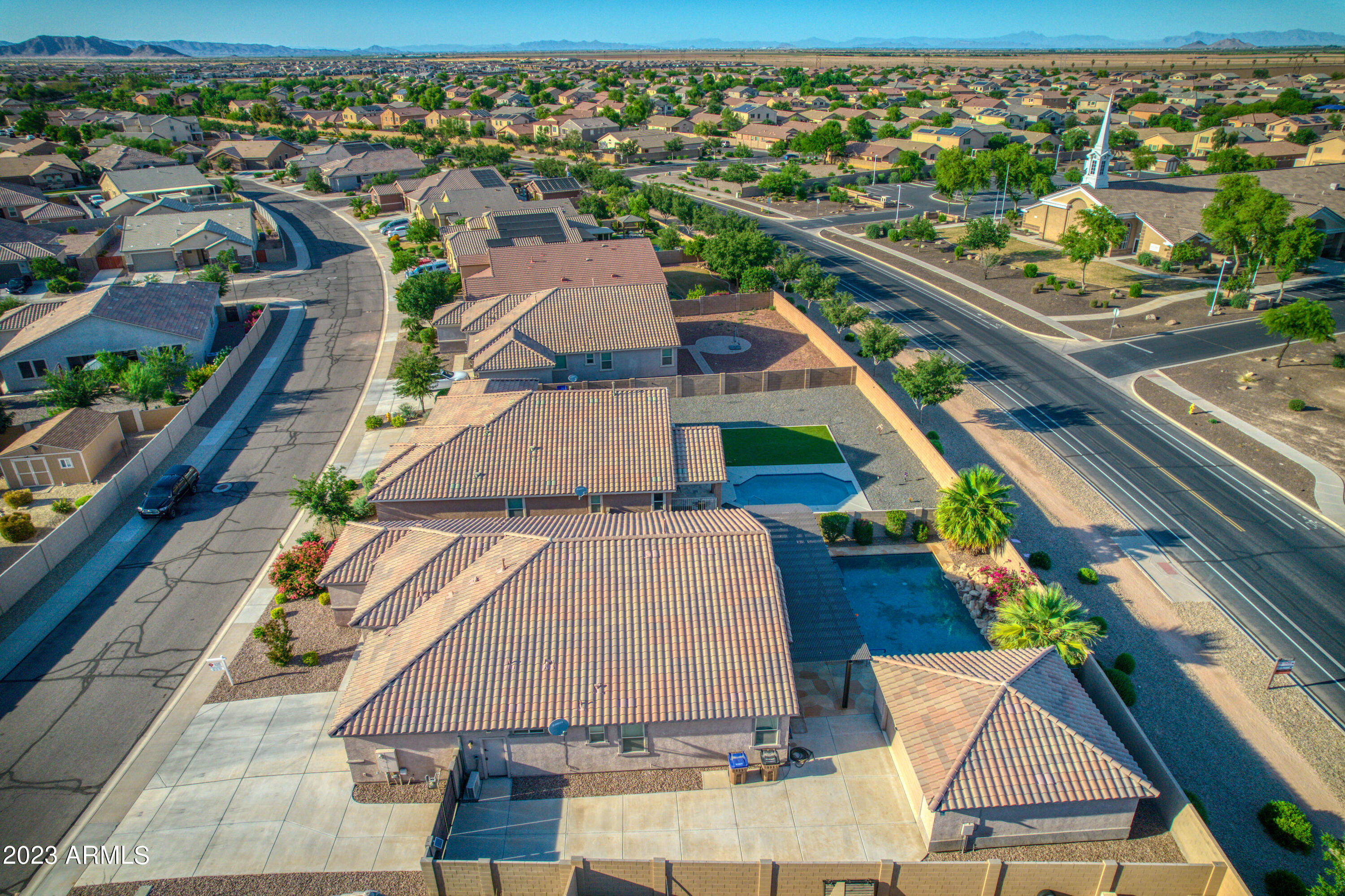 20497 N DANIELLE Avenue