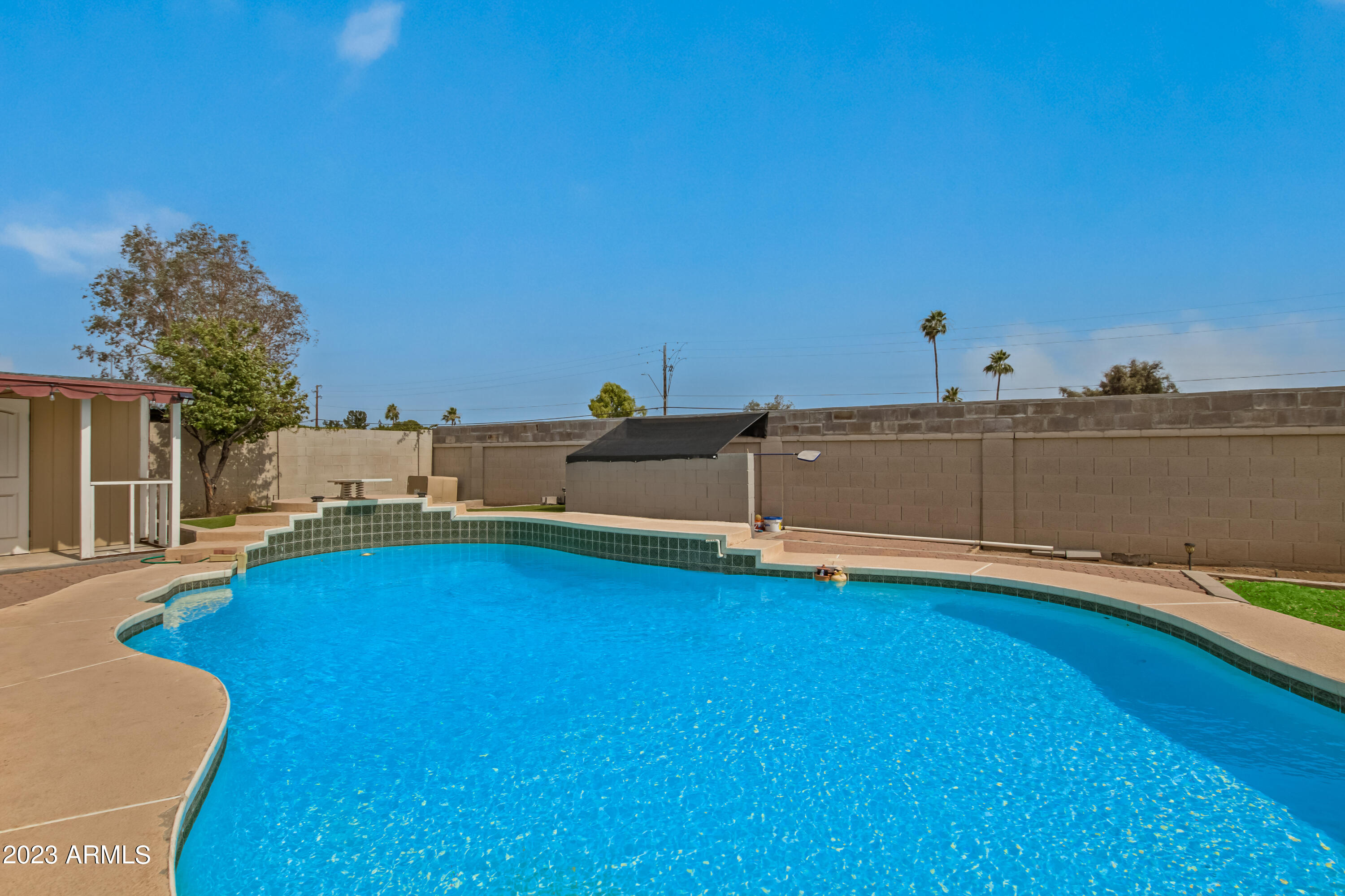 3841 W WOODRIDGE Drive