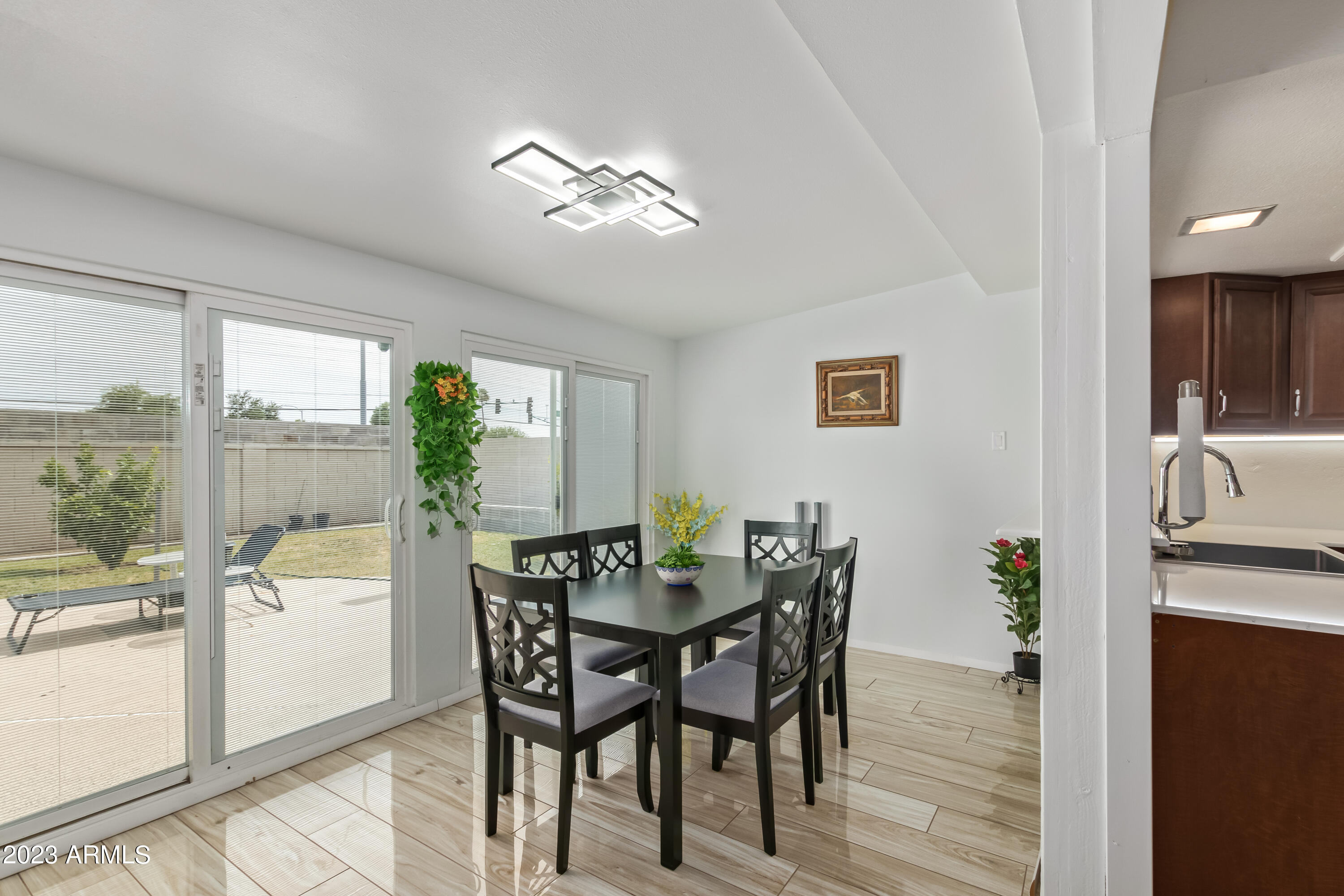 3841 W WOODRIDGE Drive