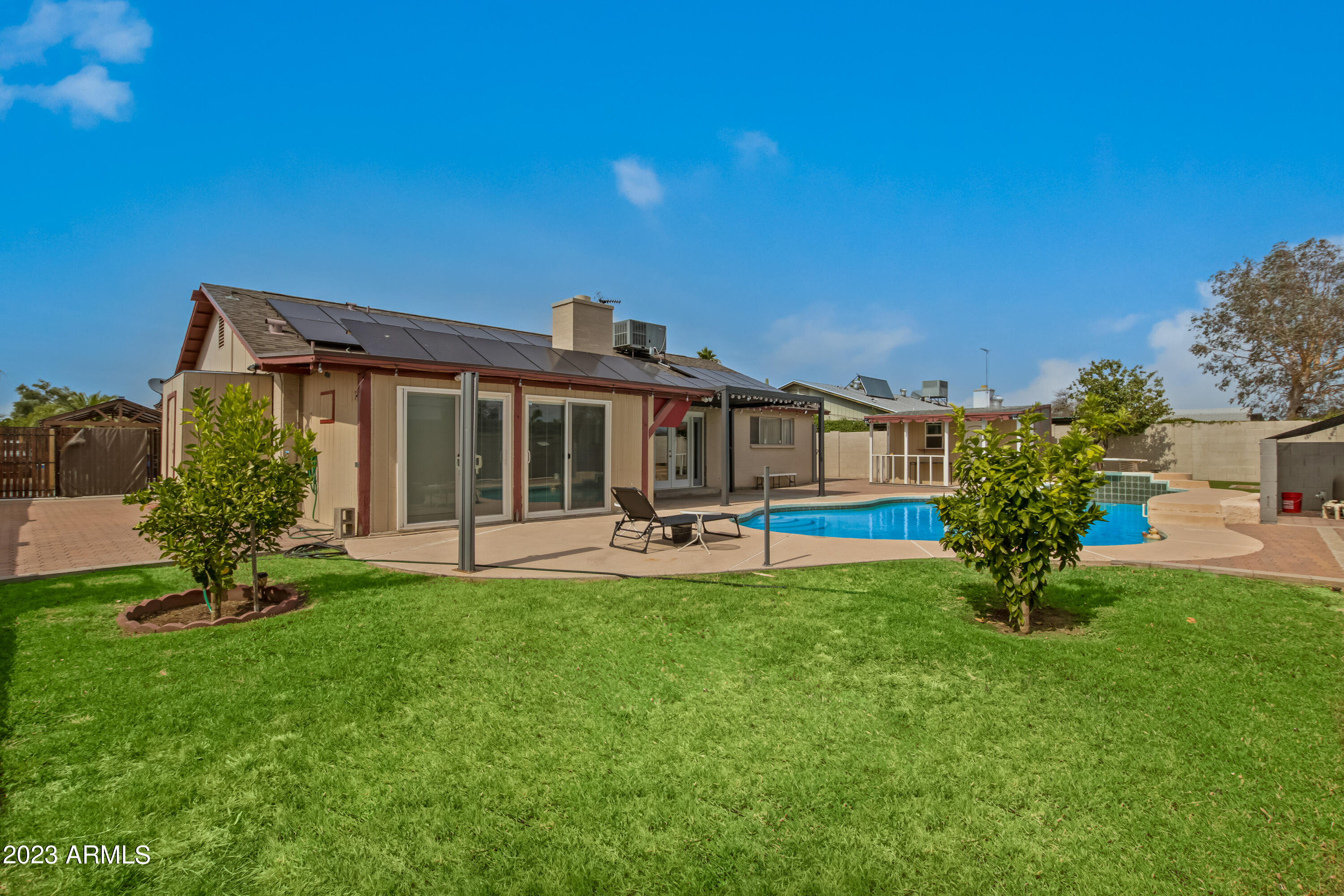 3841 W WOODRIDGE Drive