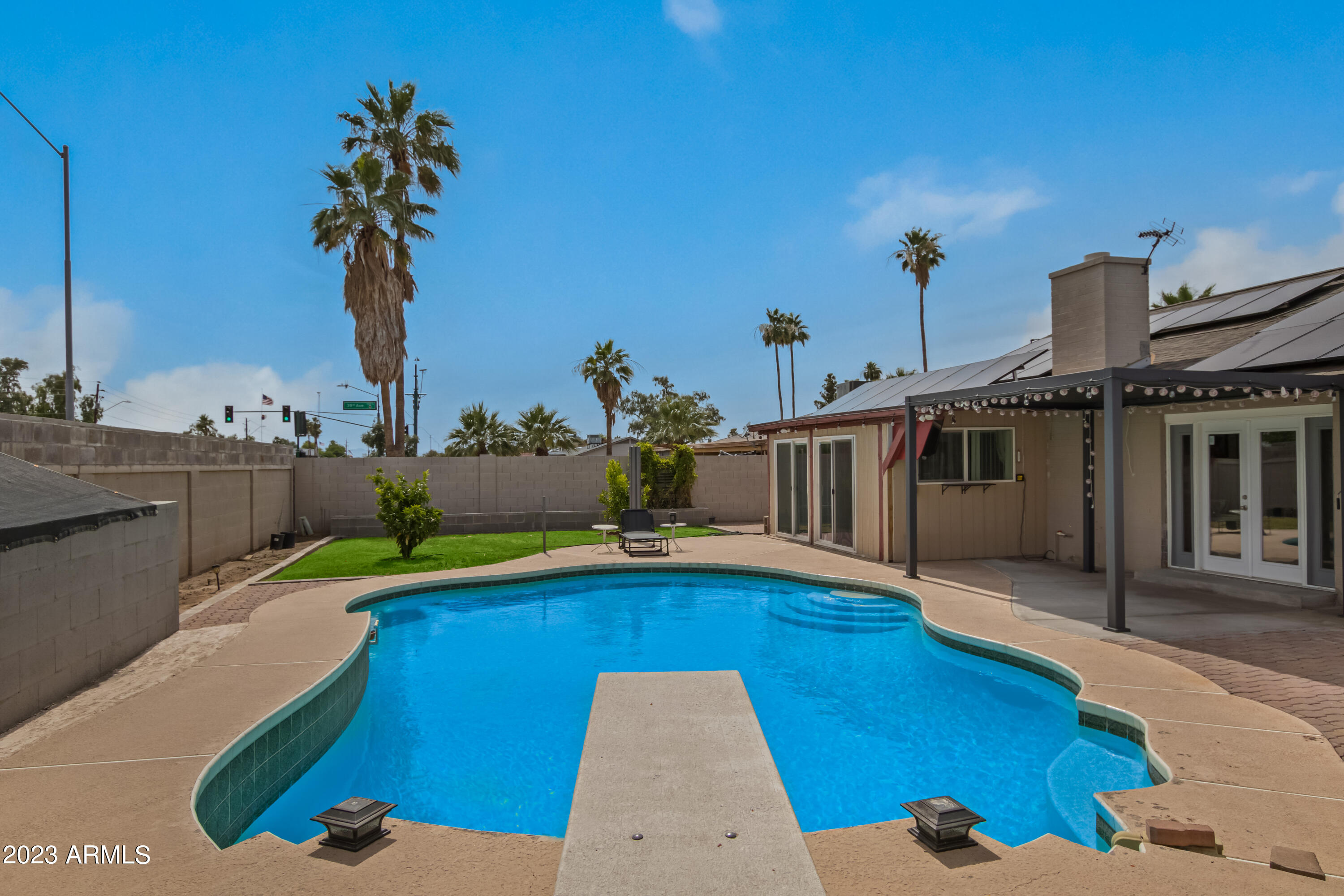 3841 W WOODRIDGE Drive