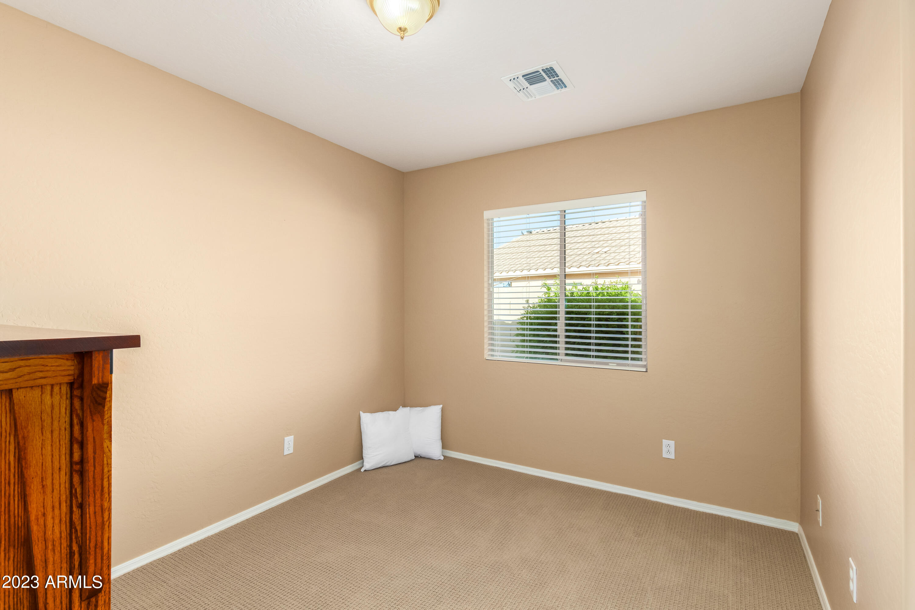 17186 W PORT ROYALE Lane