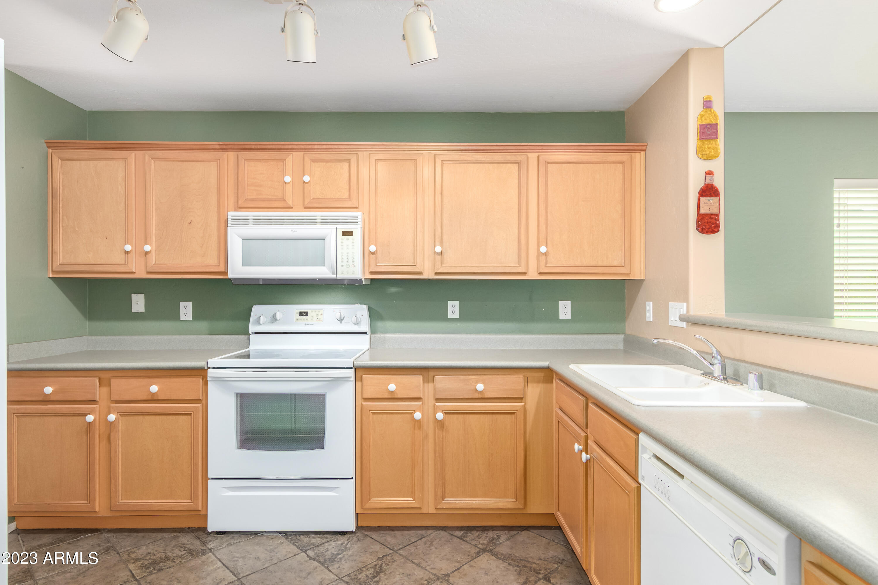 17186 W PORT ROYALE Lane