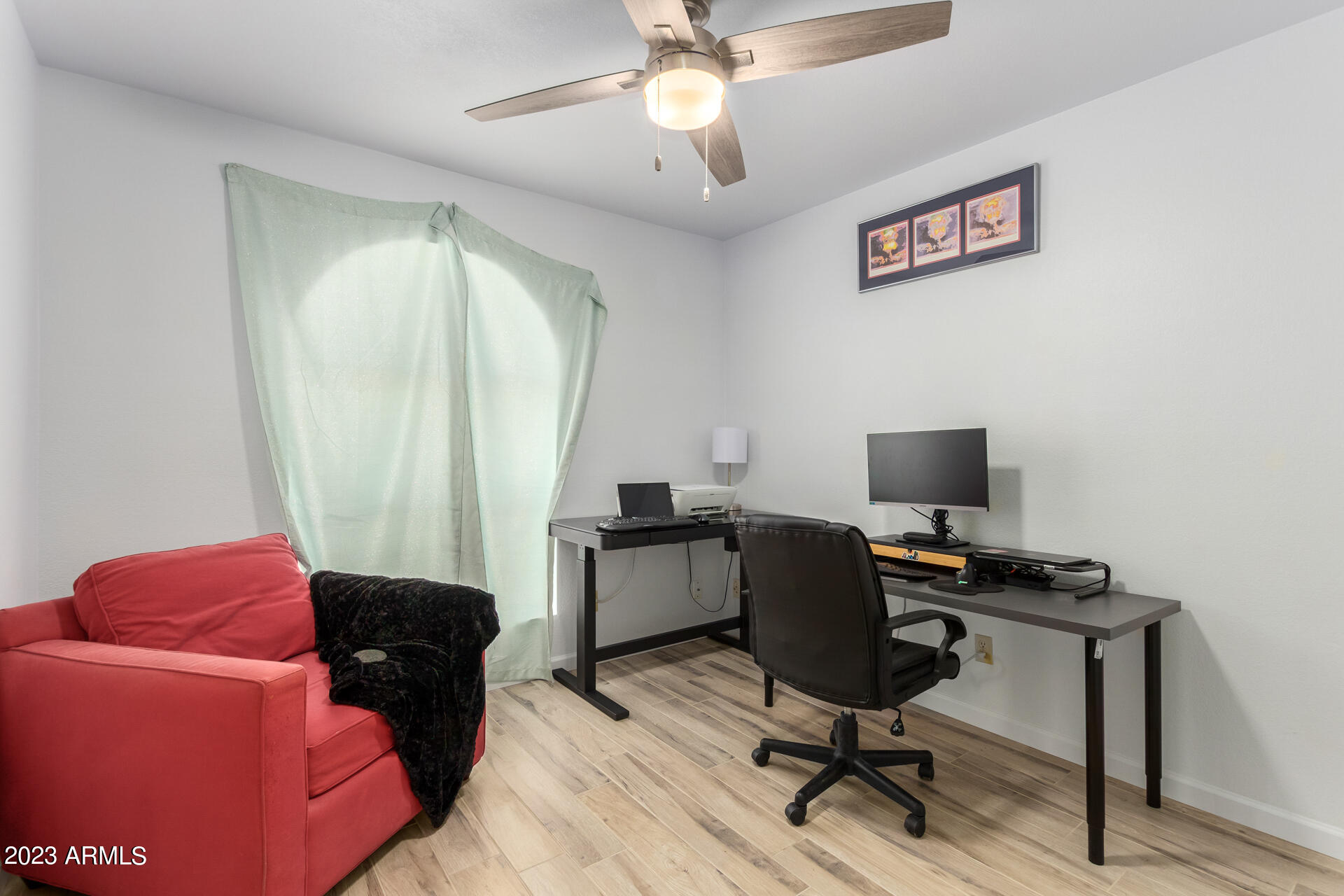 3937 W SAHUARO Drive