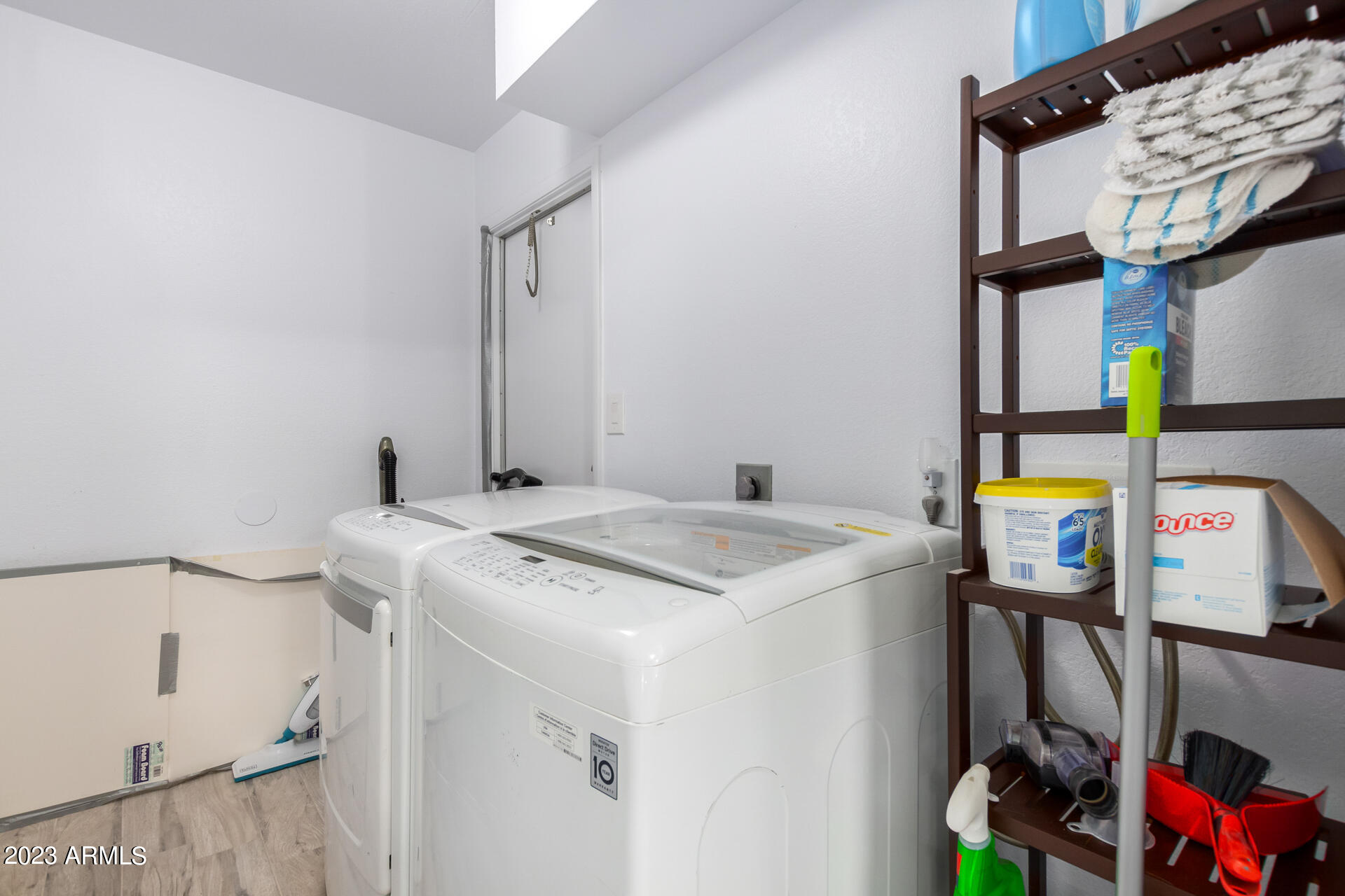 3937 W SAHUARO Drive