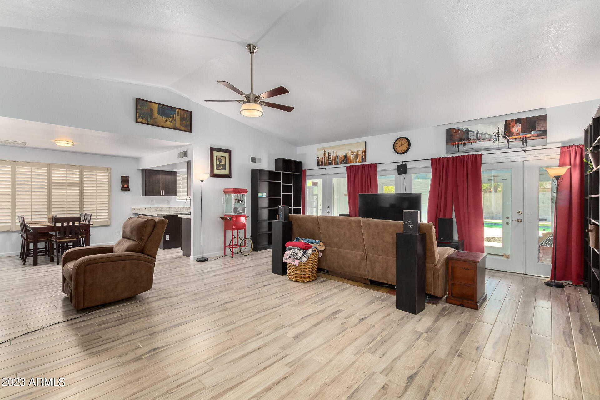 3937 W SAHUARO Drive