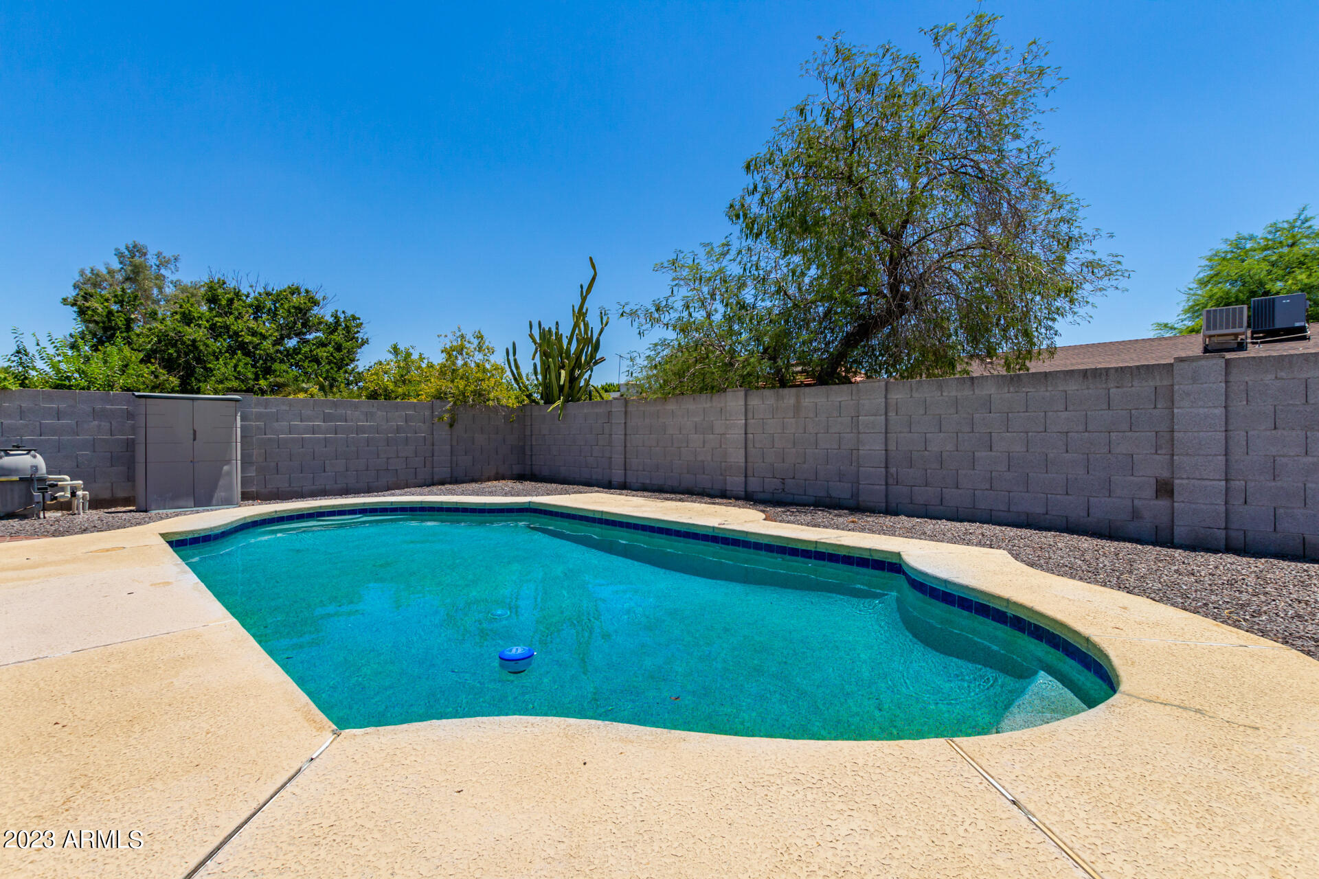 3937 W SAHUARO Drive