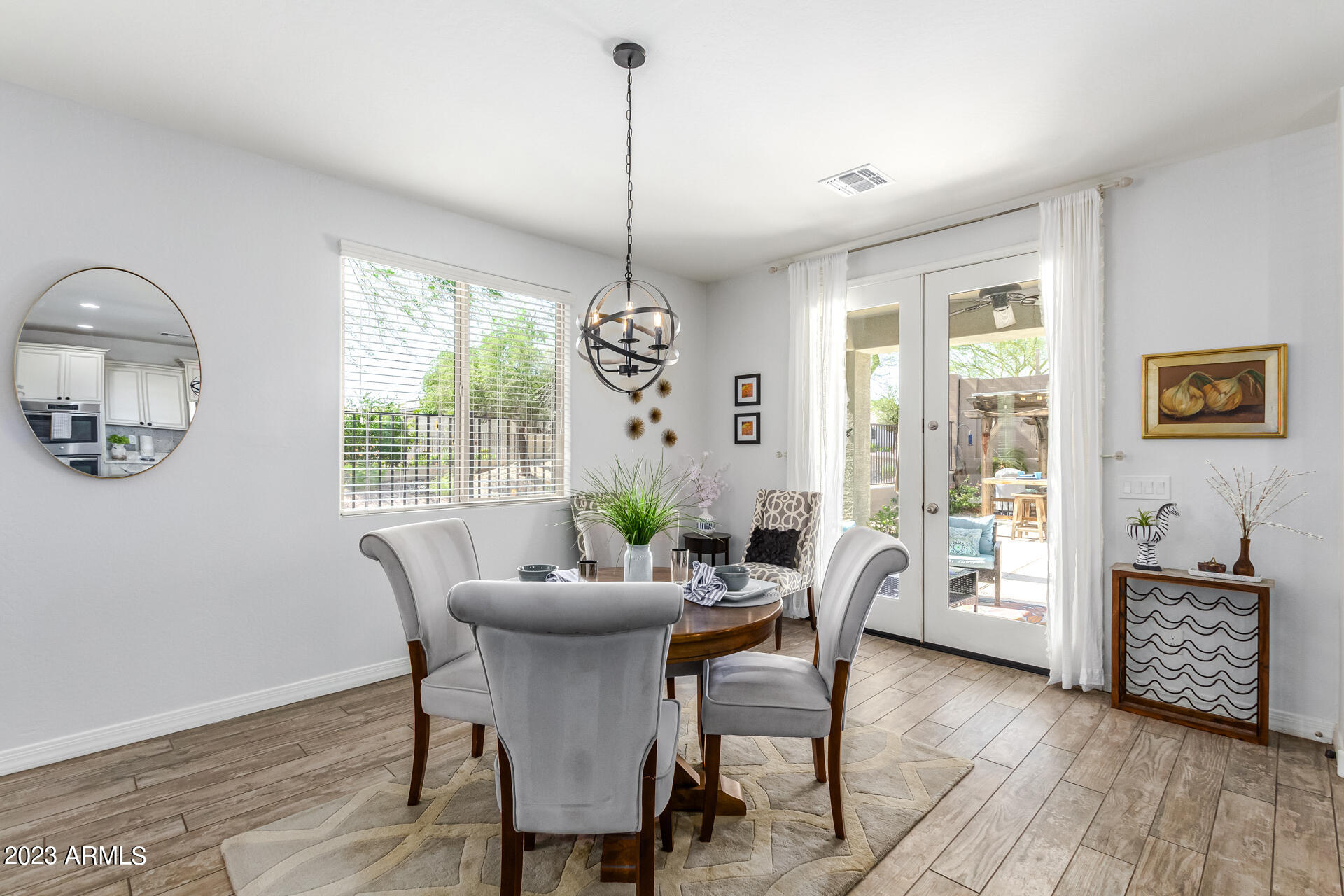 15776 W DESERT HILLS Drive