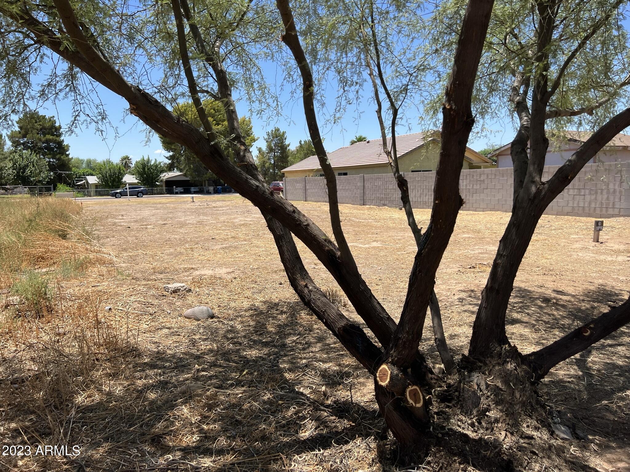 610 E SOUTH Avenue # 4