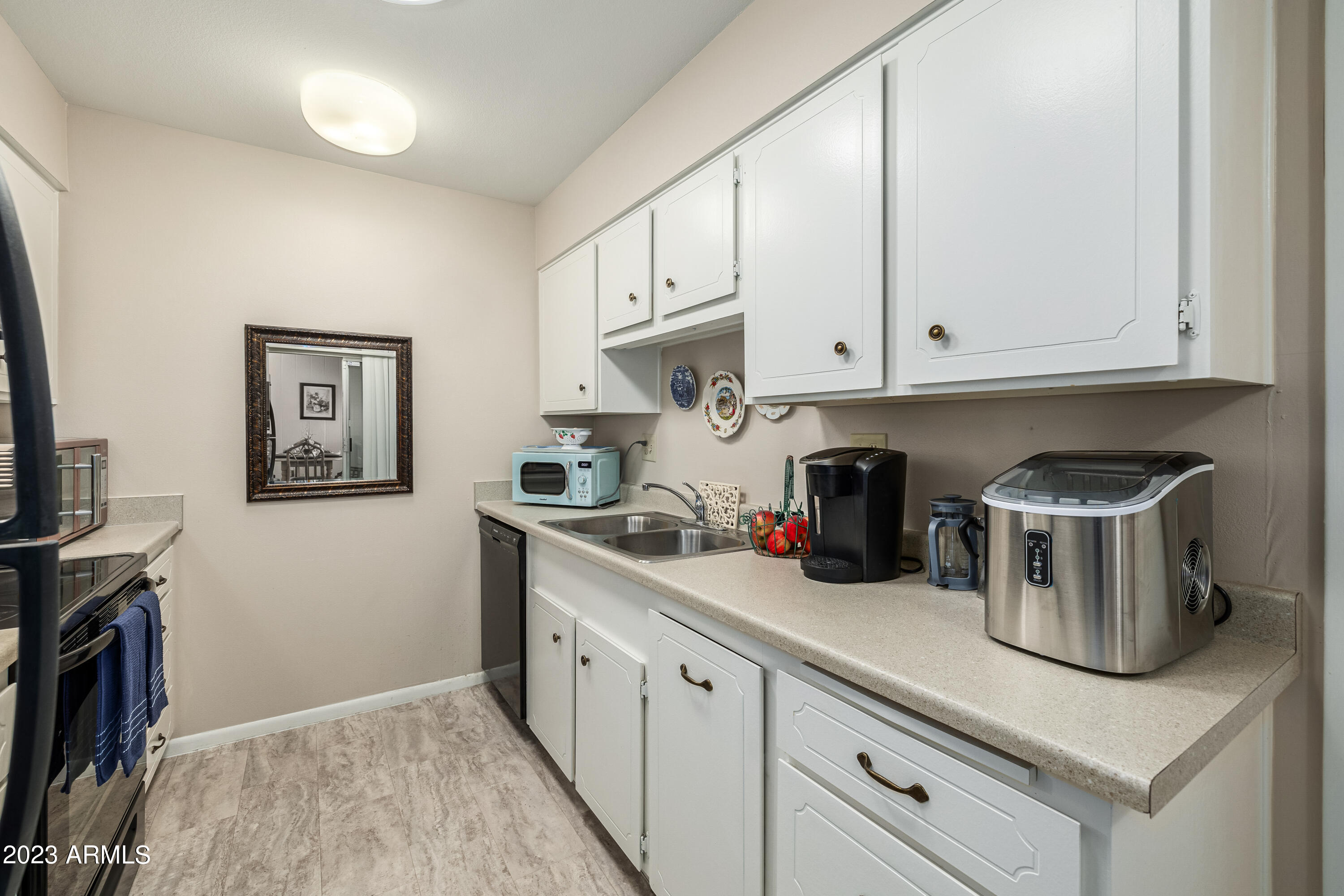 13430 W DESERT GLEN Drive