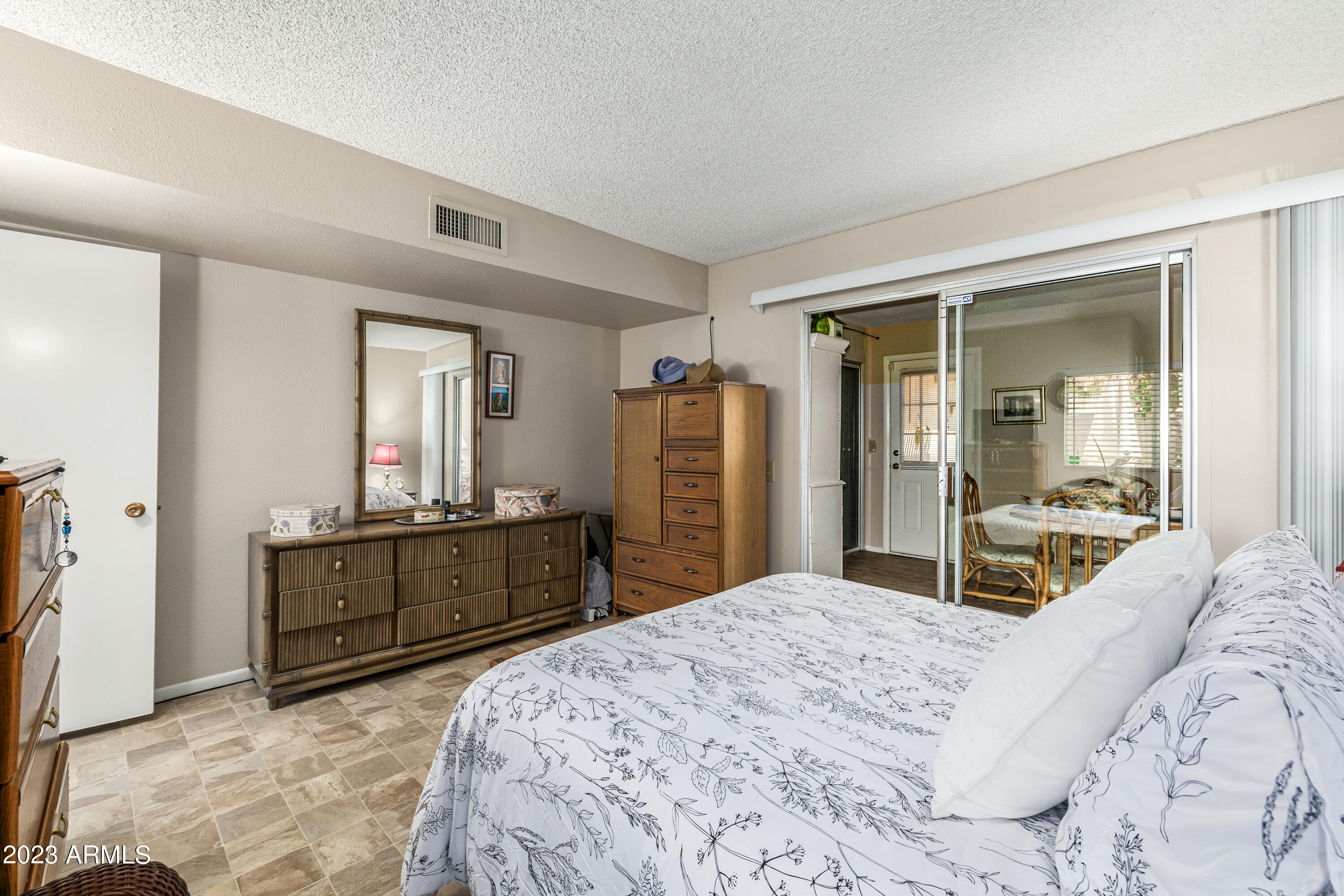 13430 W DESERT GLEN Drive