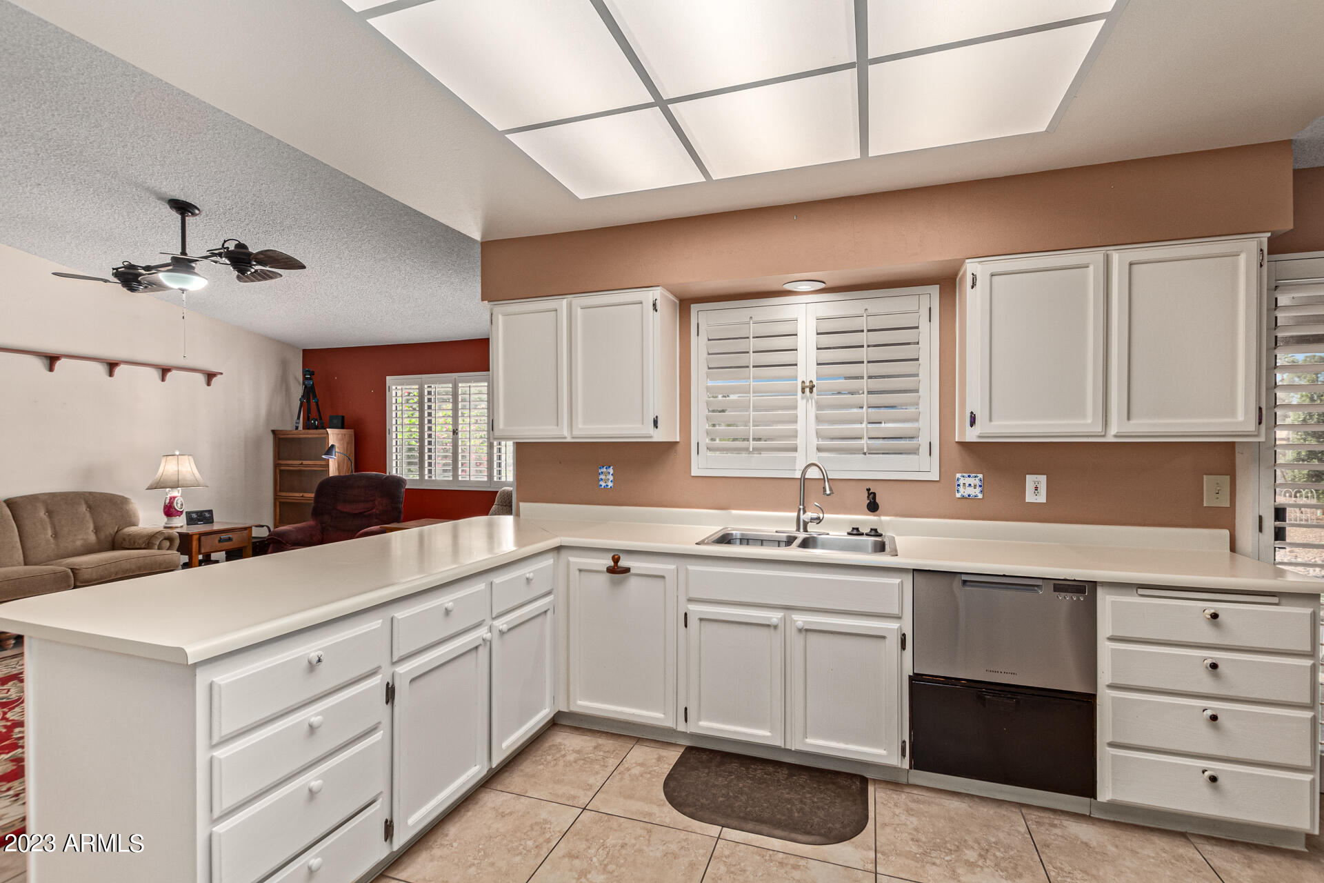 12839 W BLUE BONNET Drive