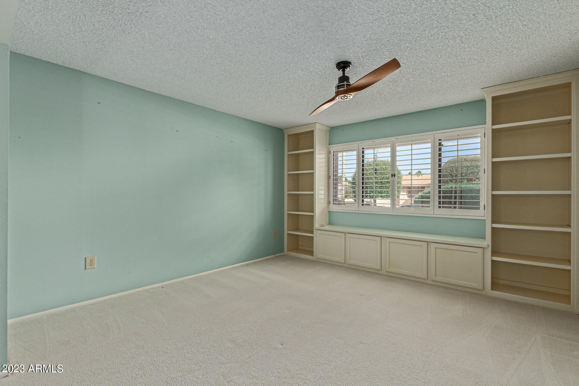 12839 W BLUE BONNET Drive