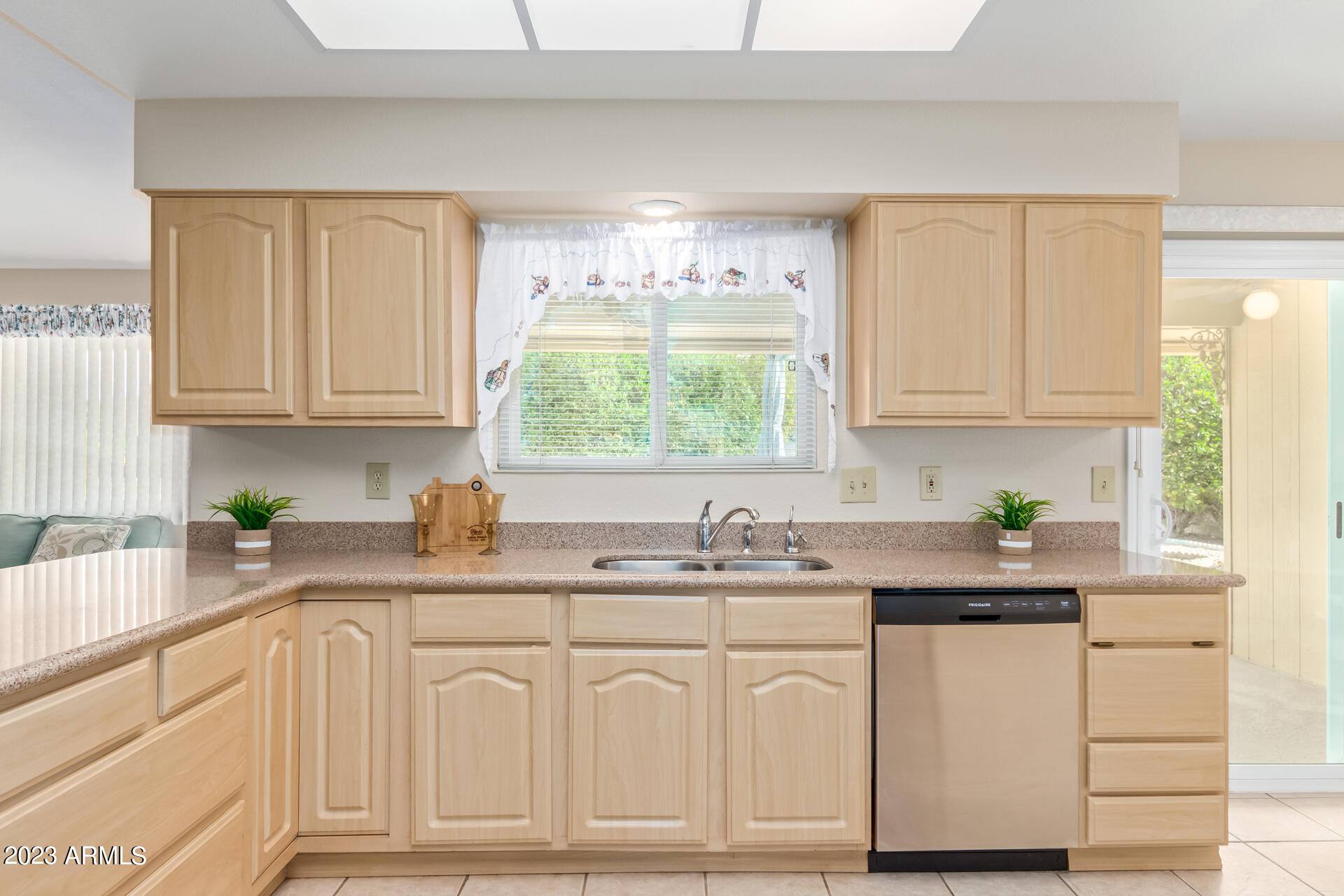 12816 W Meeker Boulevard