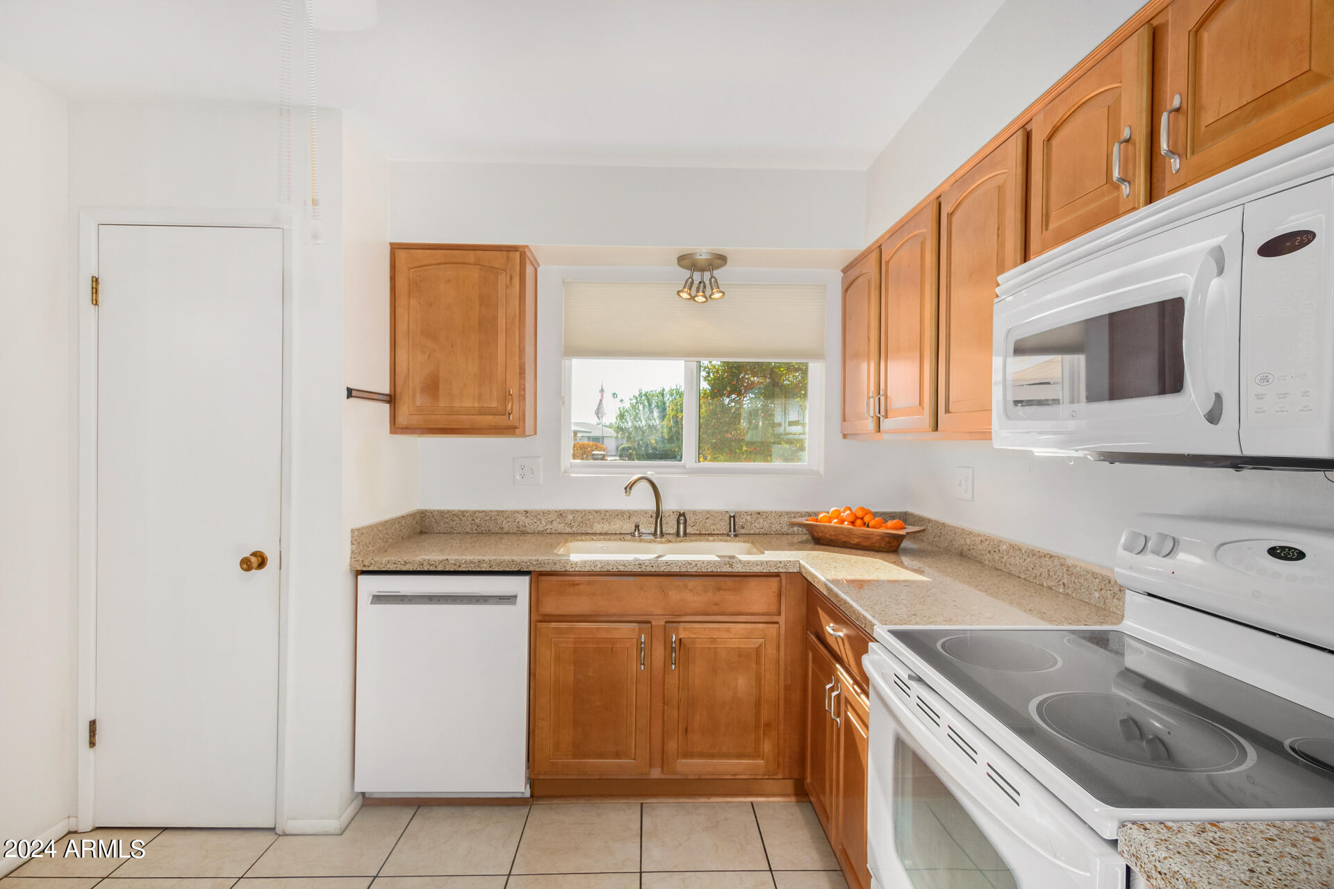 10401 W RIDGEVIEW Road