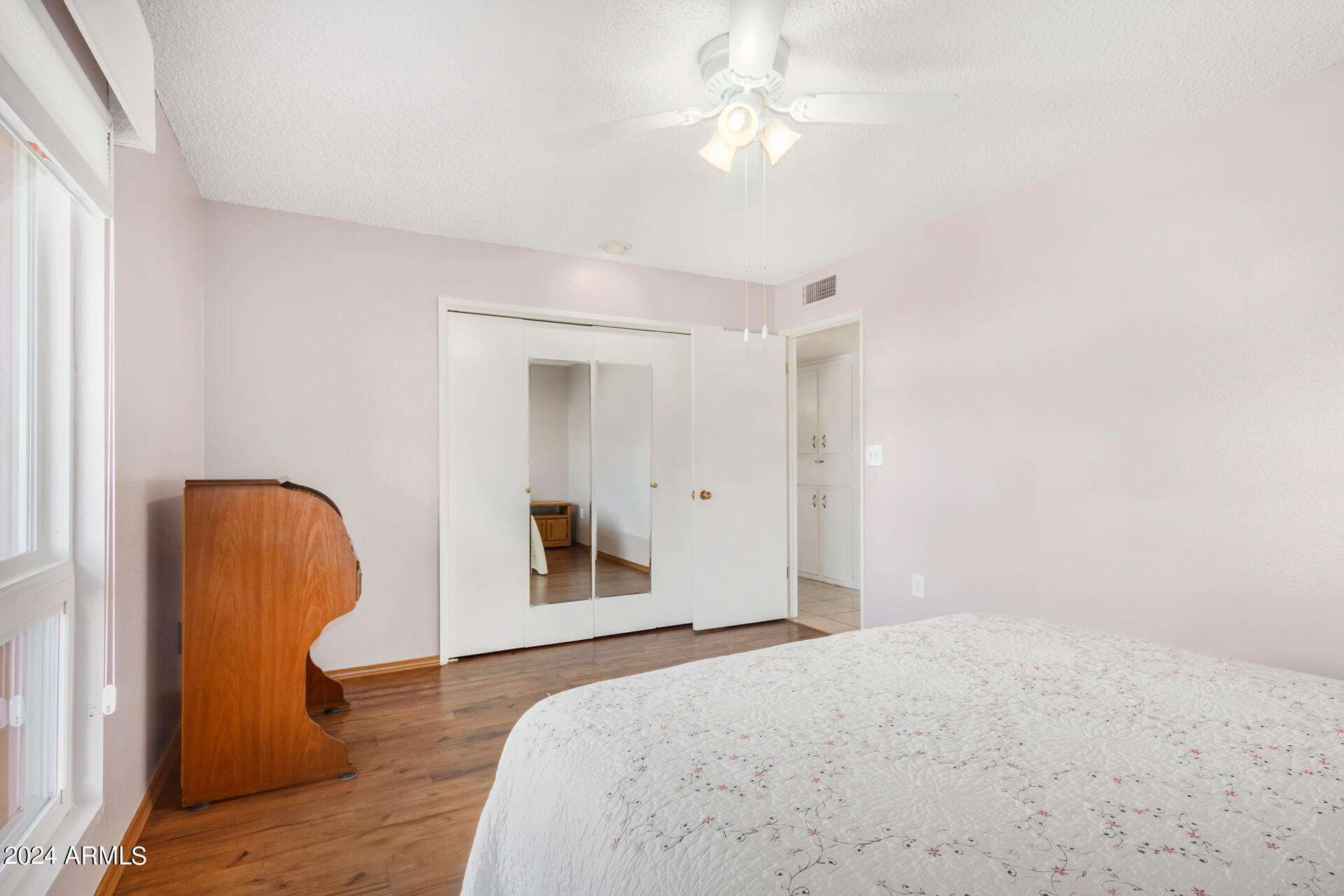 10401 W RIDGEVIEW Road