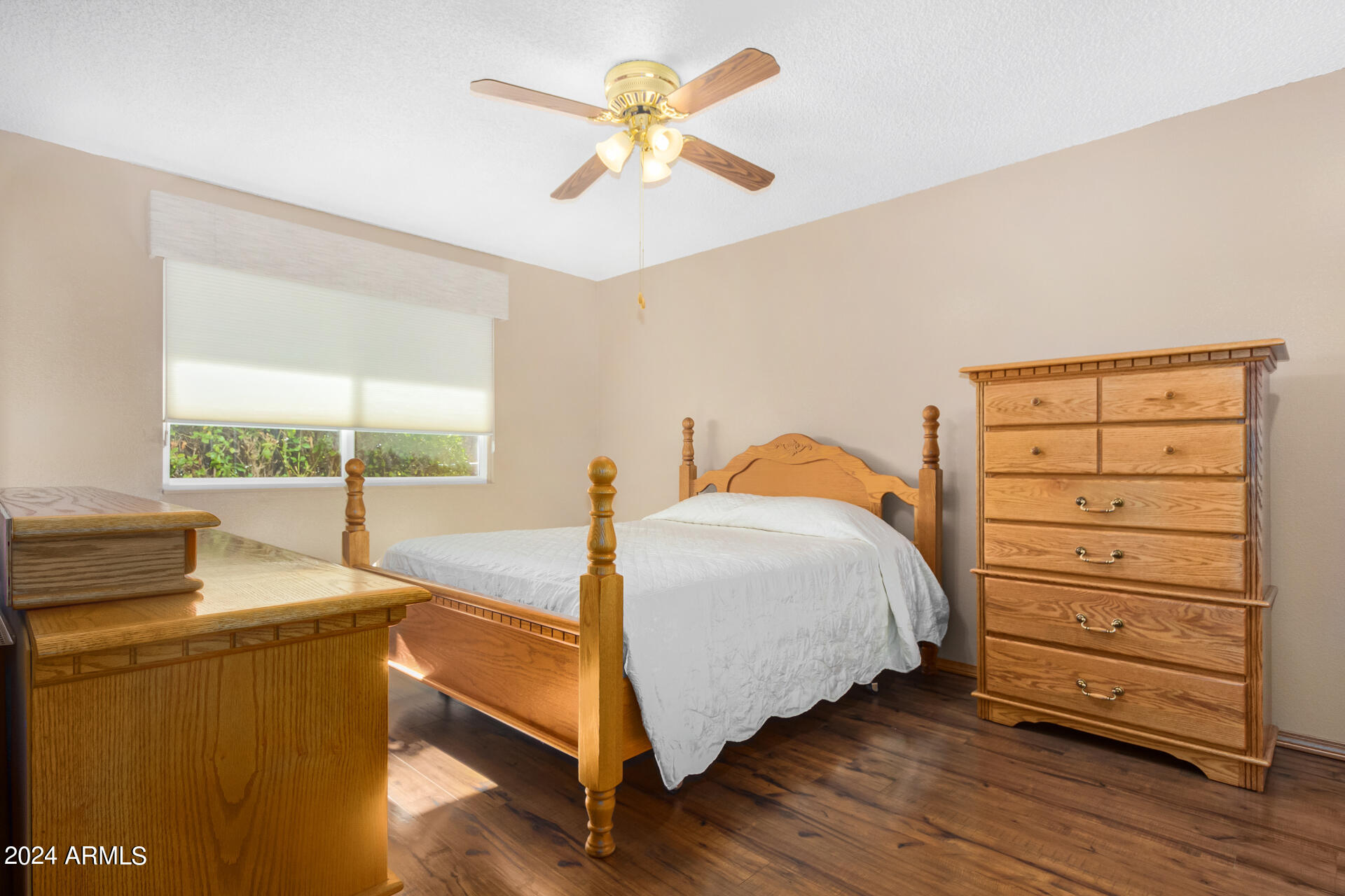 10401 W RIDGEVIEW Road