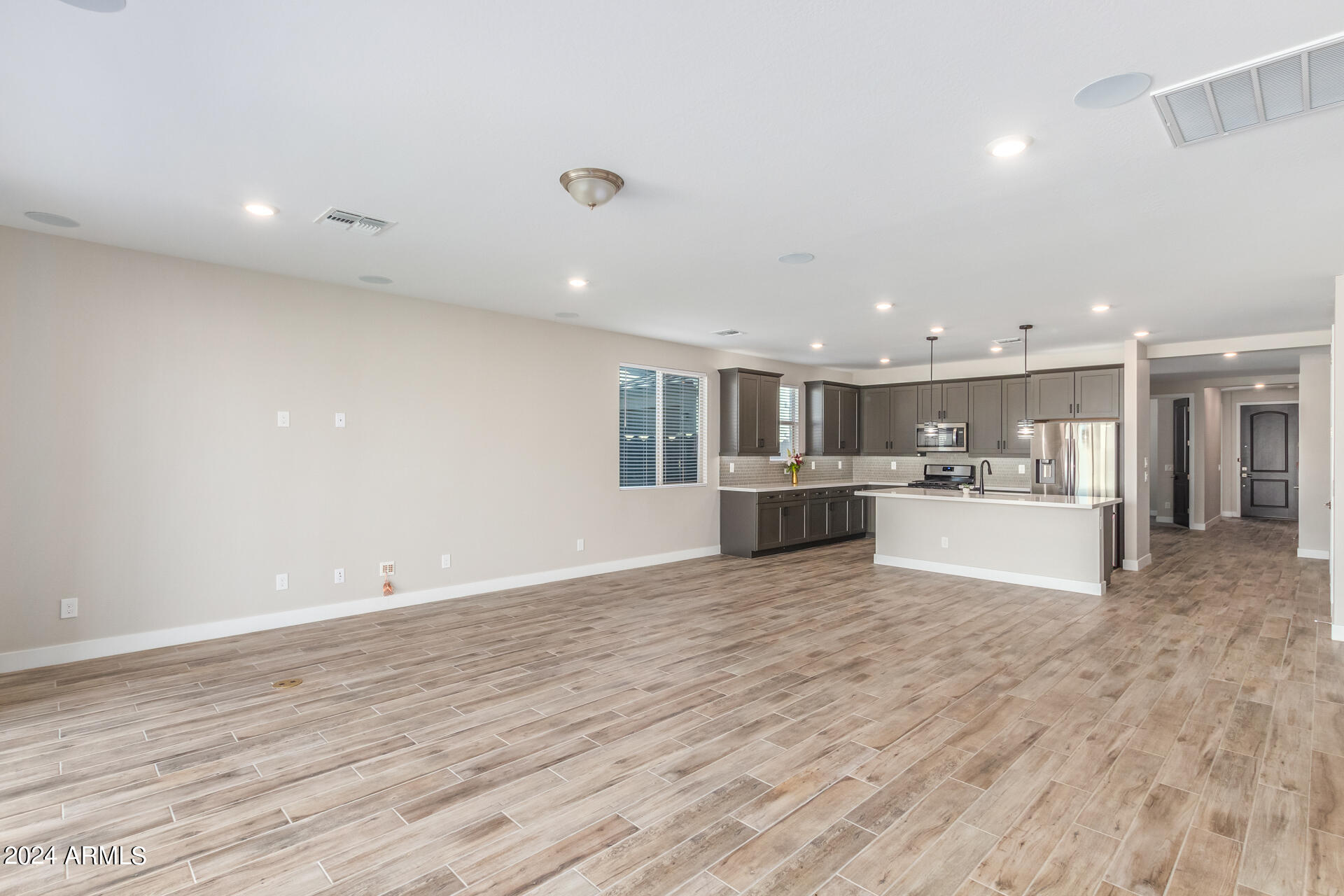 11684 W PARKWAY Lane