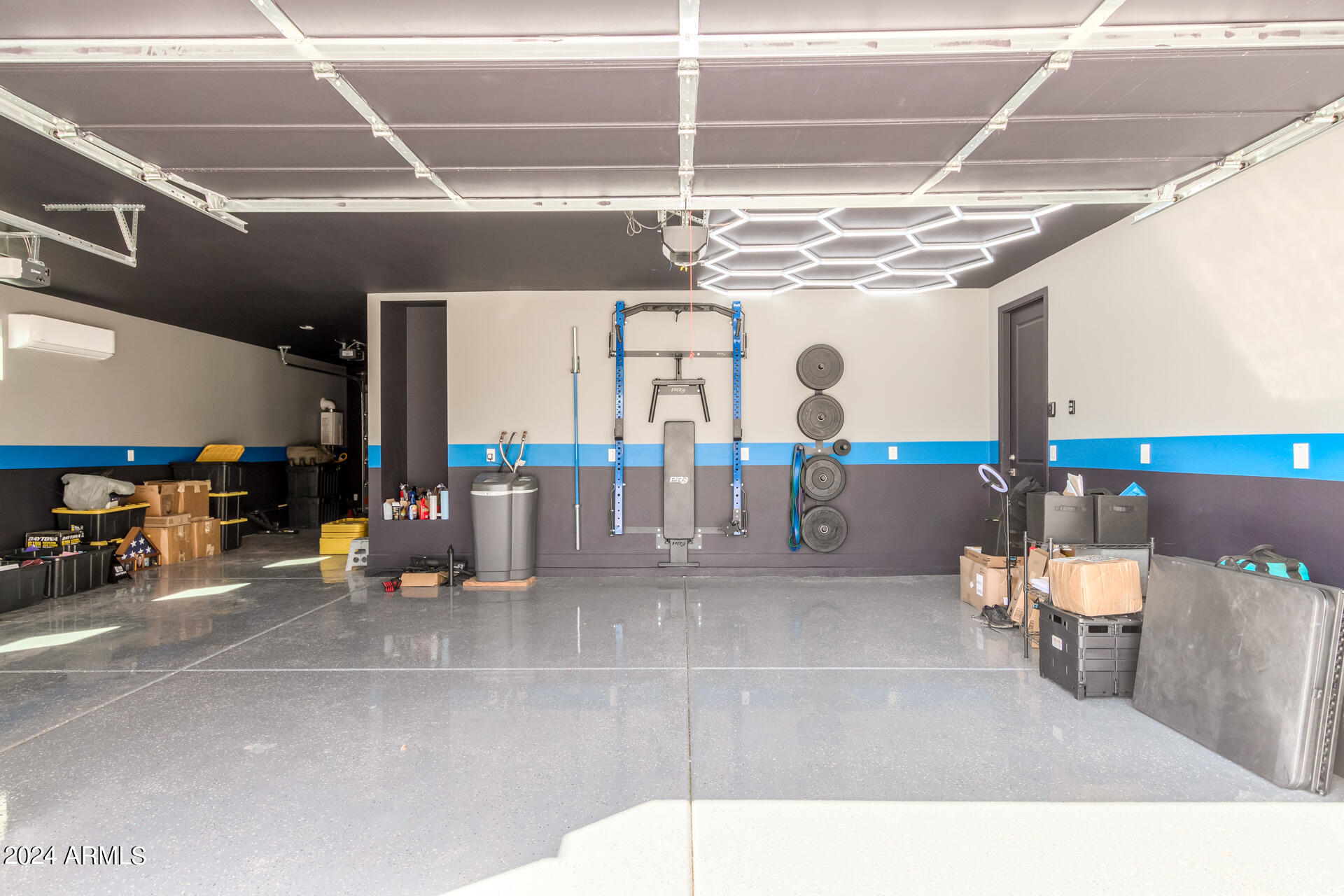 11684 W PARKWAY Lane