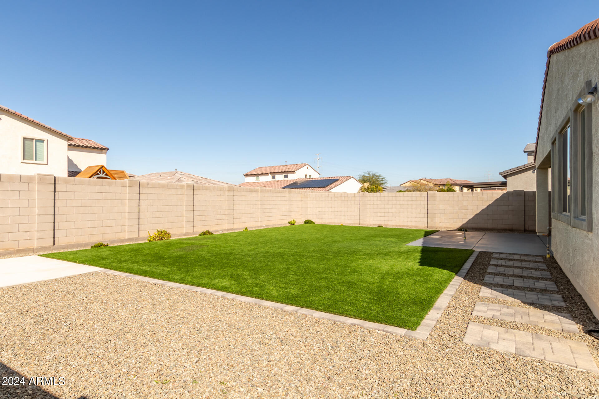 11684 W PARKWAY Lane