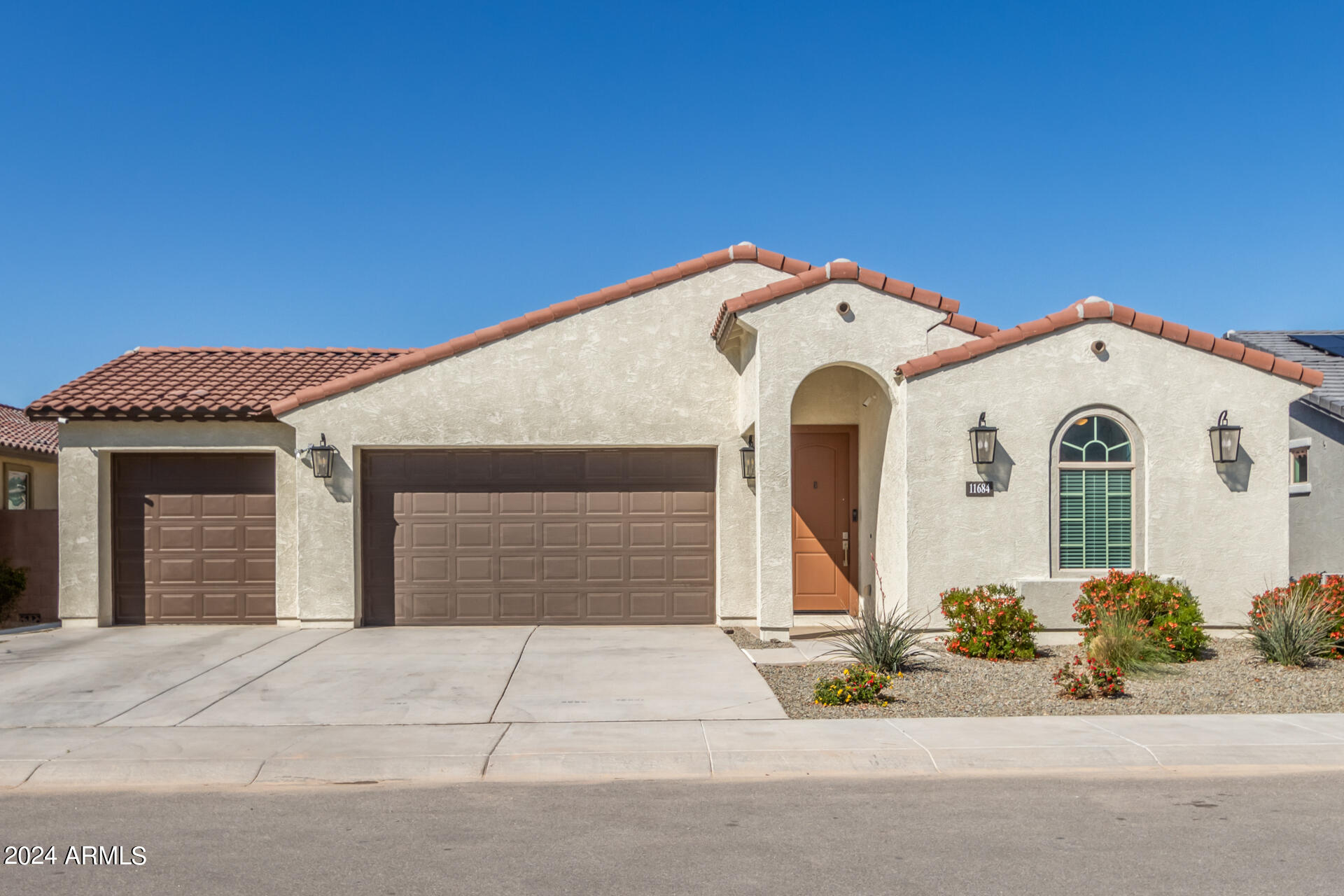 11684 W PARKWAY Lane