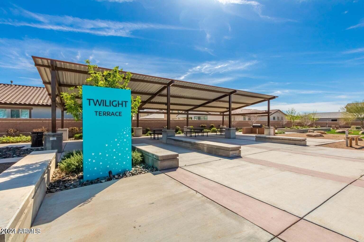 11684 W PARKWAY Lane