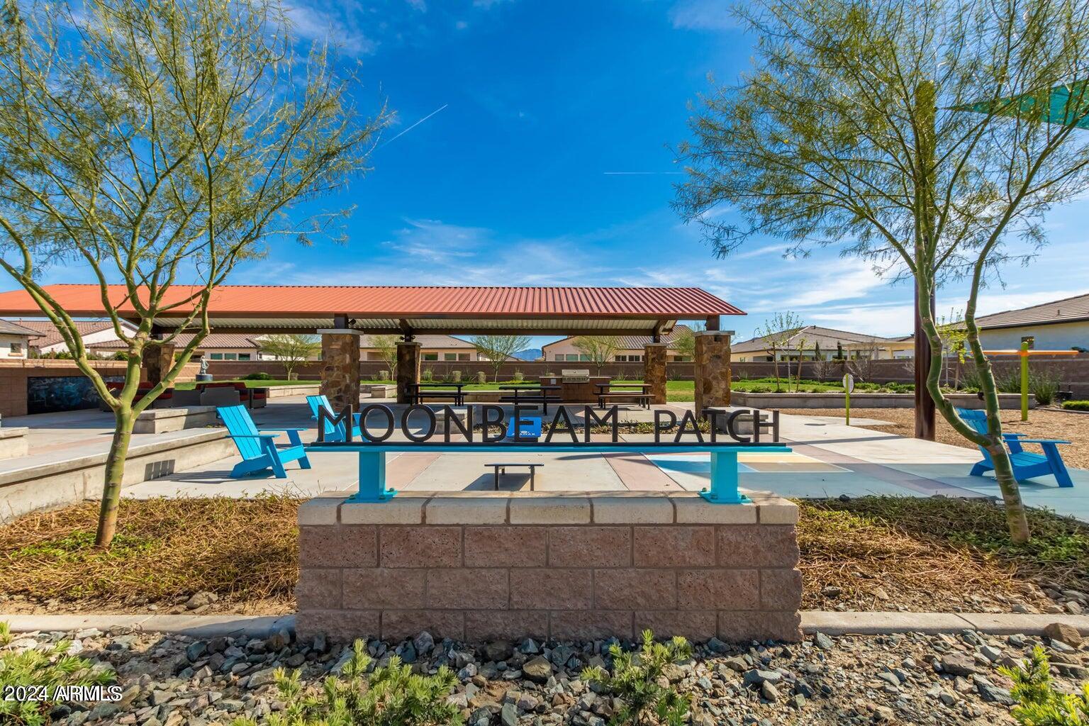 11684 W PARKWAY Lane