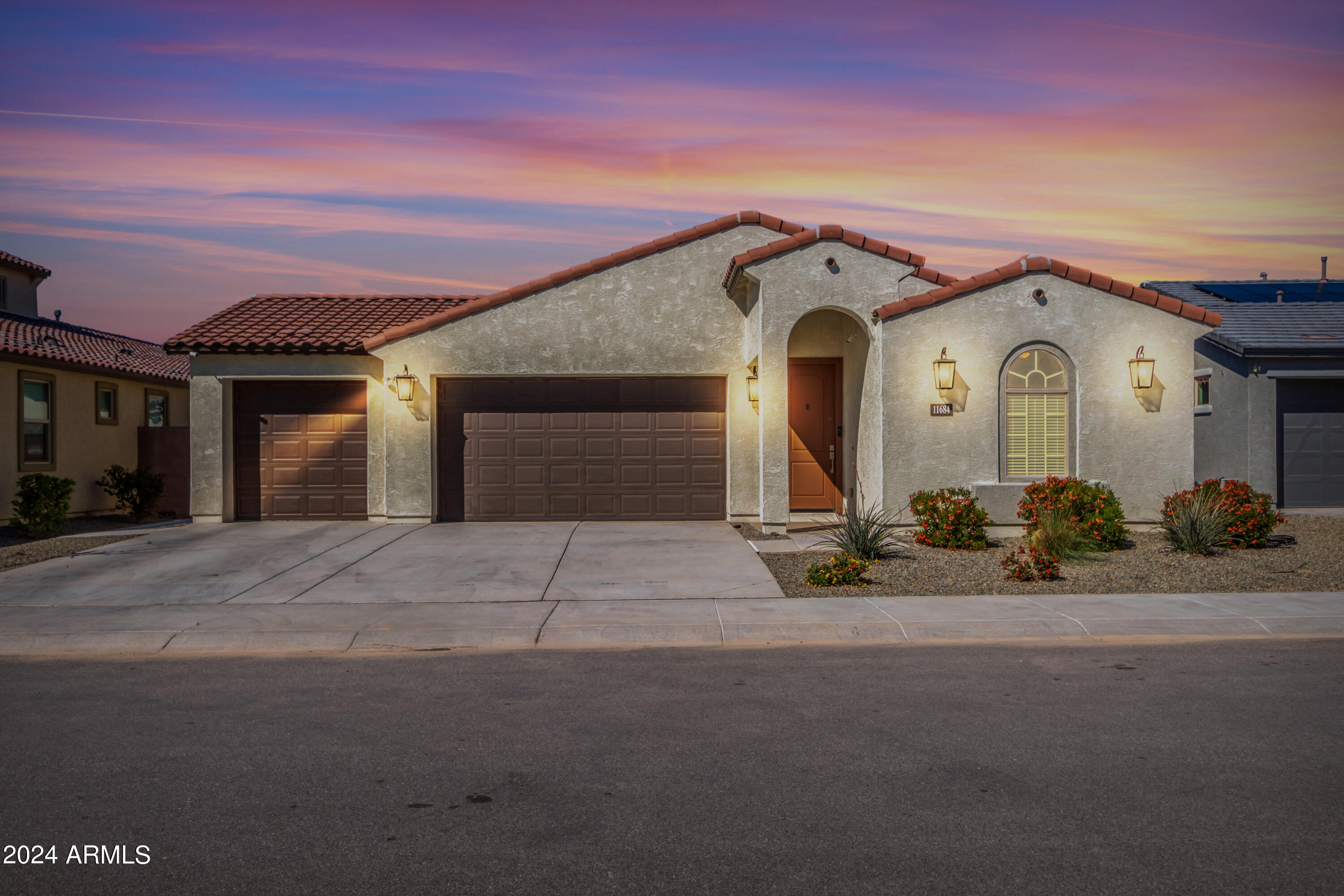 11684 W PARKWAY Lane