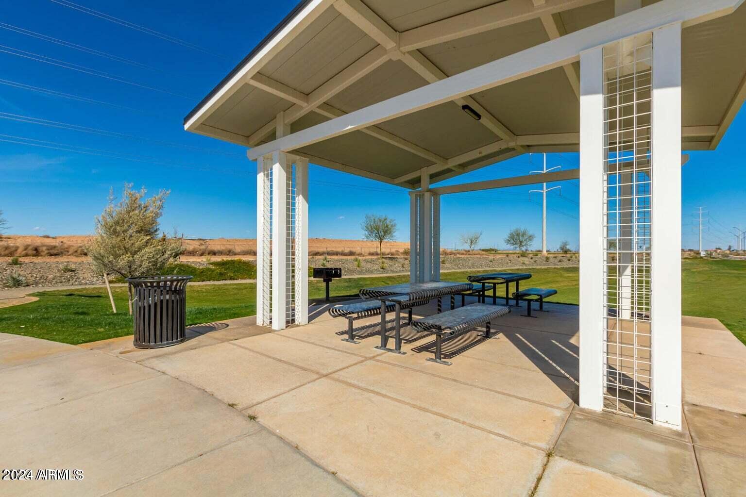 11684 W PARKWAY Lane