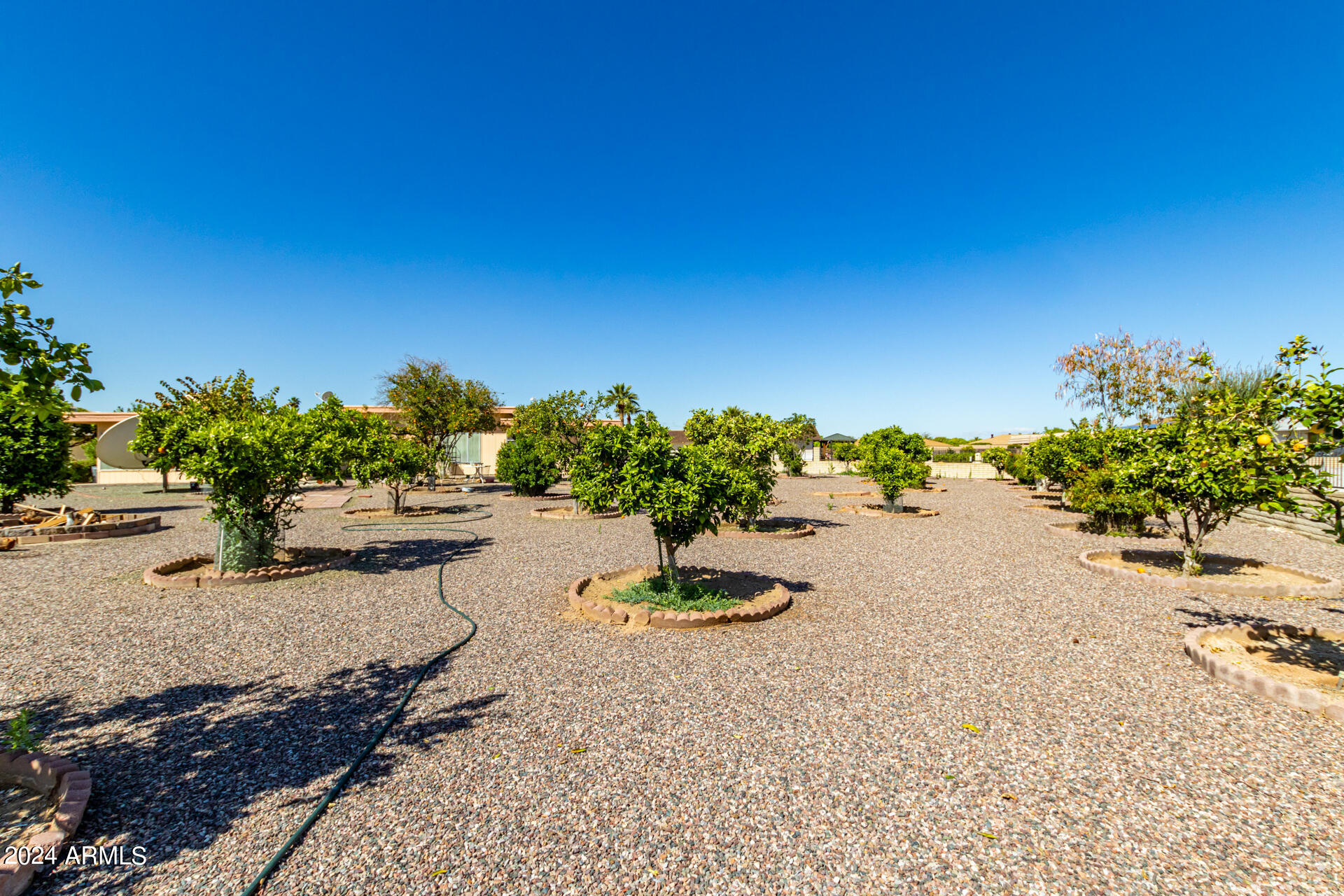 9526 W CEDAR HILL Circle