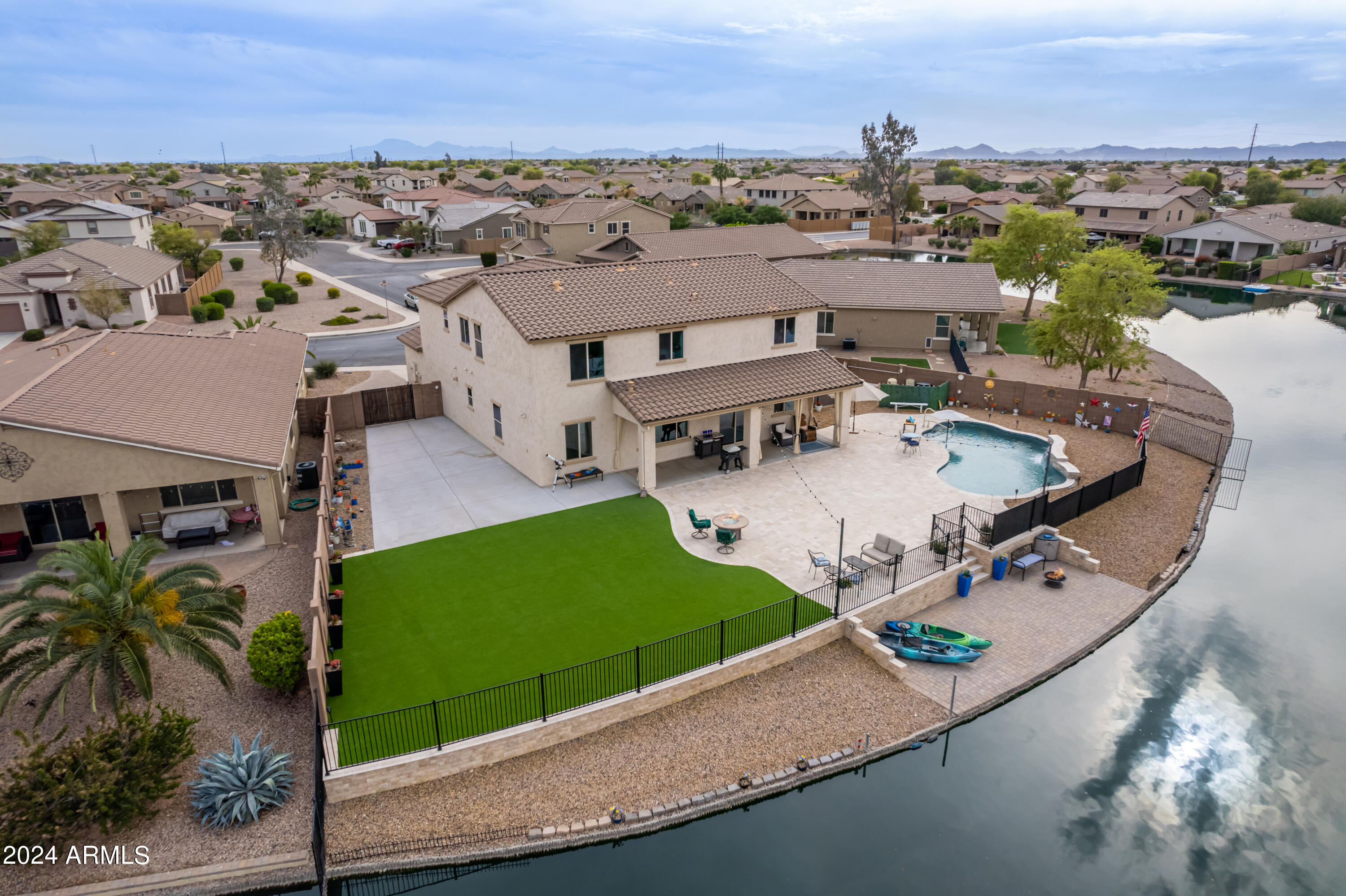 40866 W PARKHILL Drive