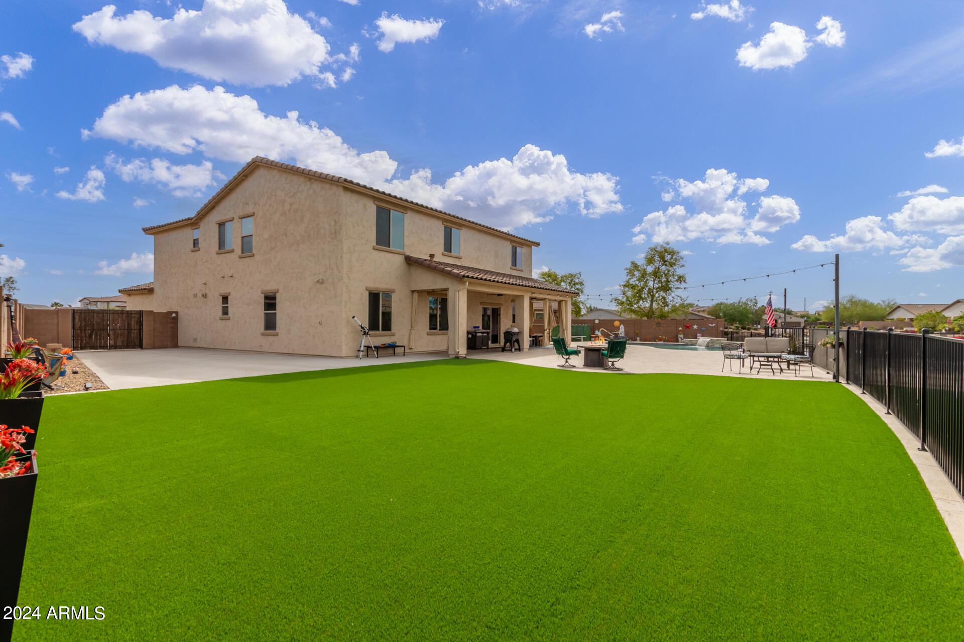 40866 W PARKHILL Drive