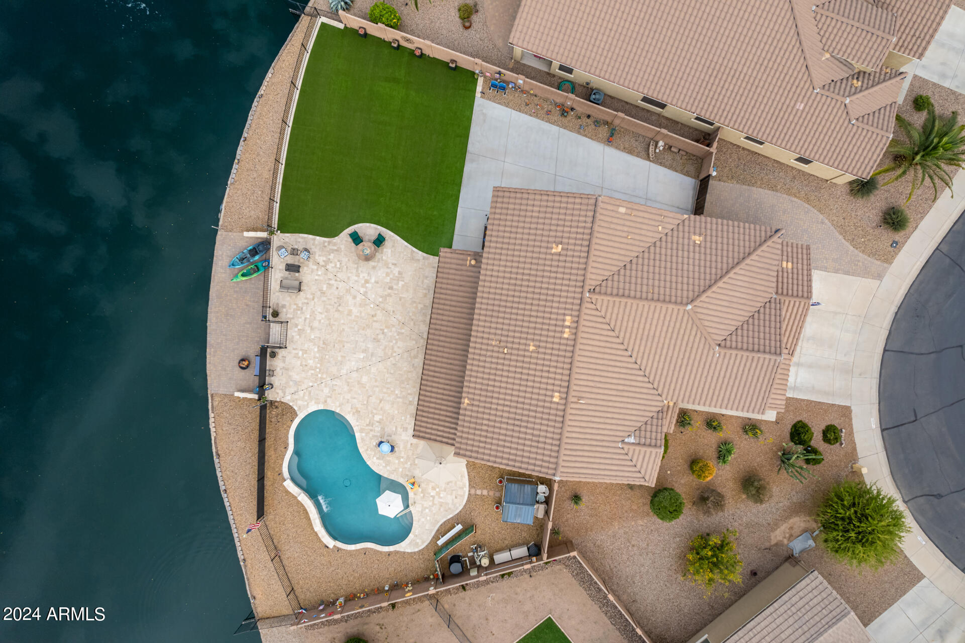 40866 W PARKHILL Drive