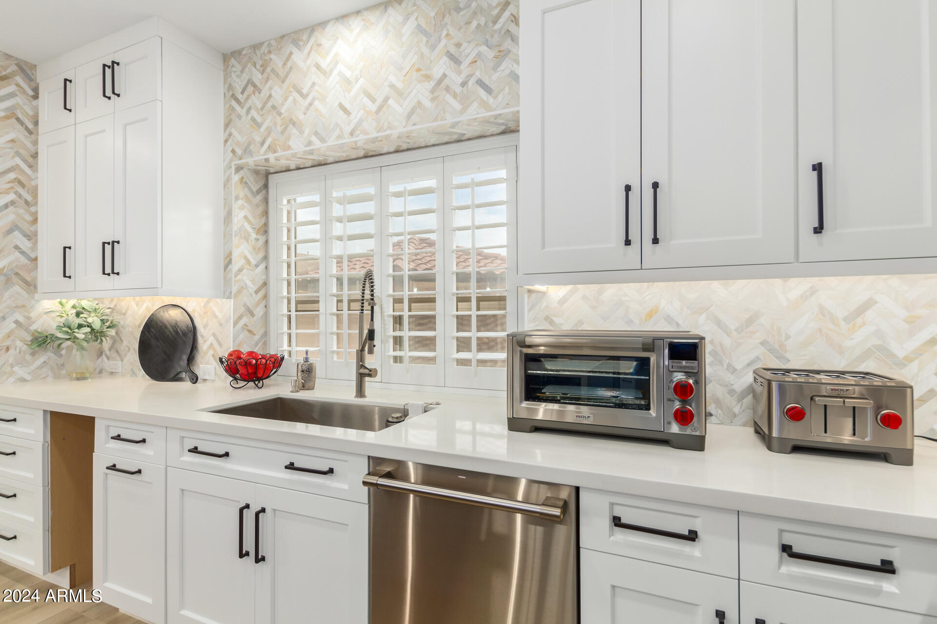 41122 W HOPPER Drive