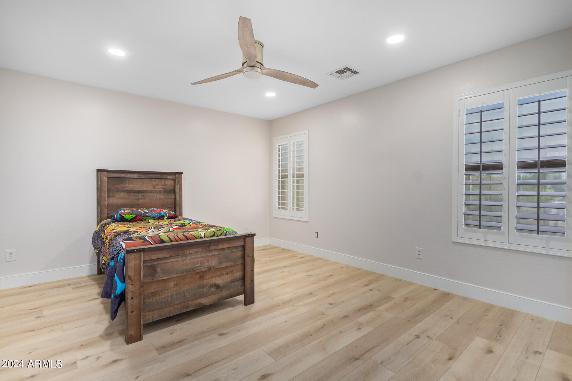 41122 W HOPPER Drive