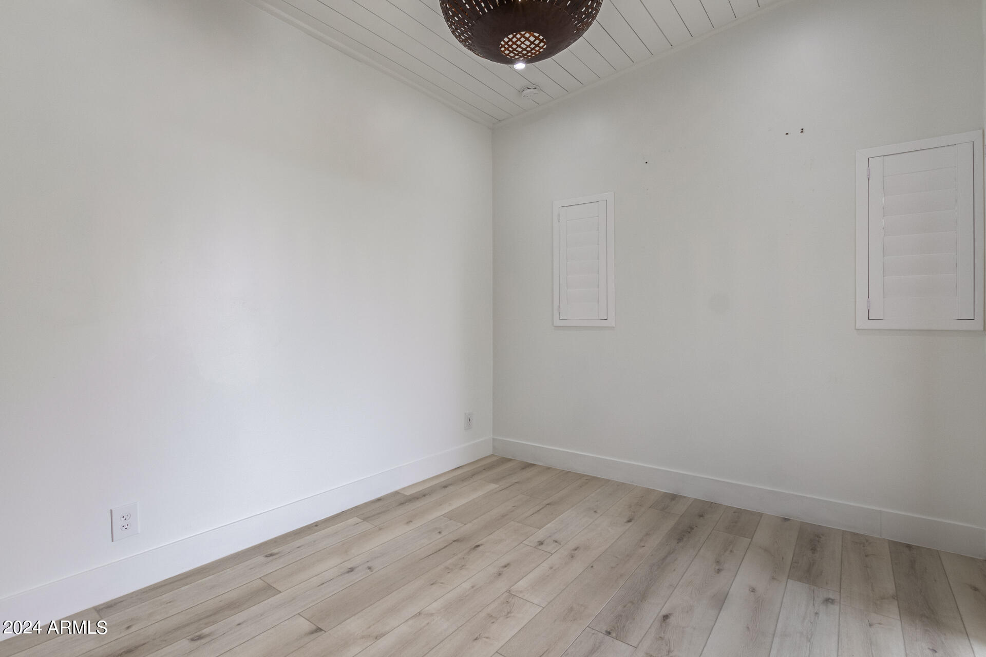 41122 W HOPPER Drive