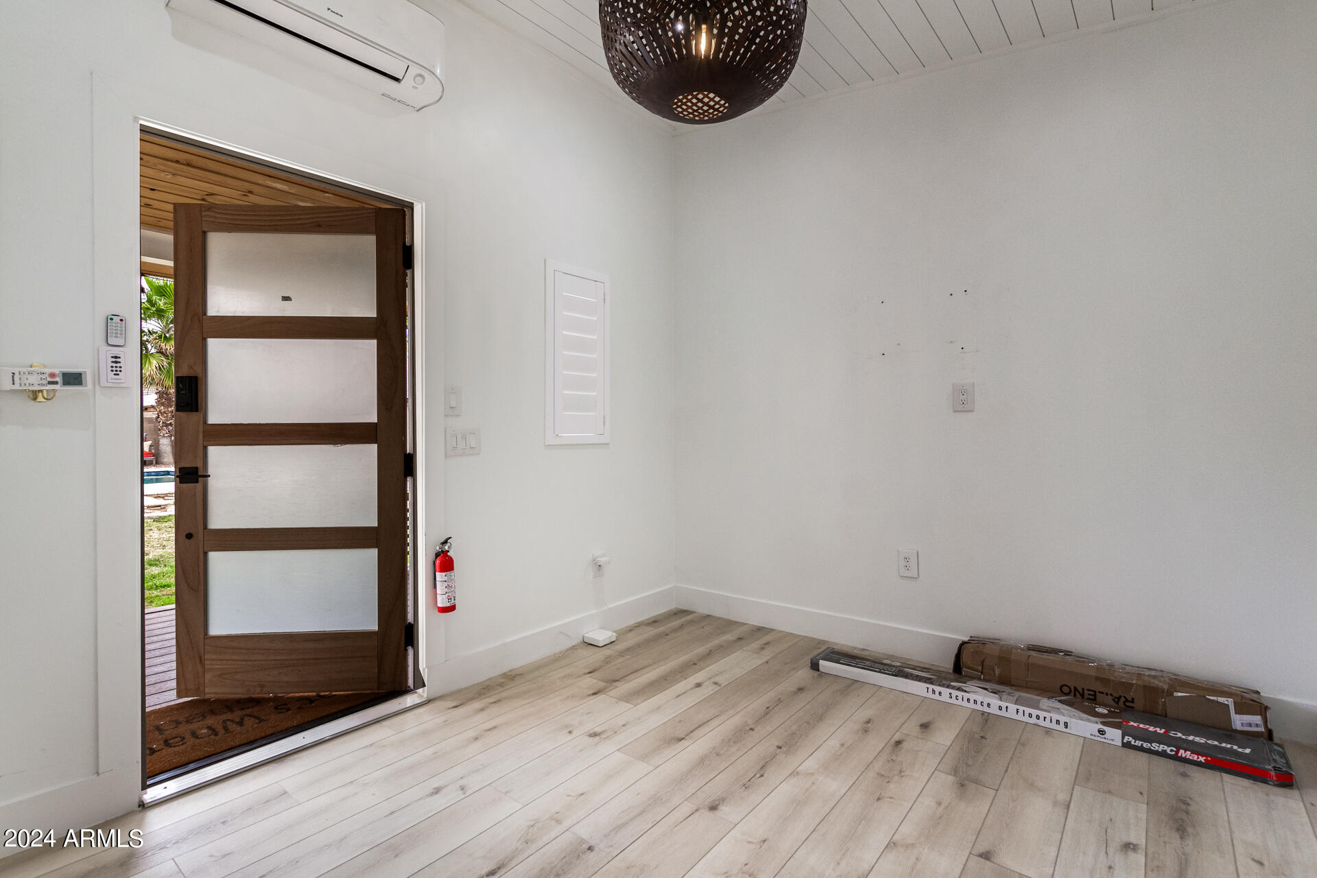 41122 W HOPPER Drive