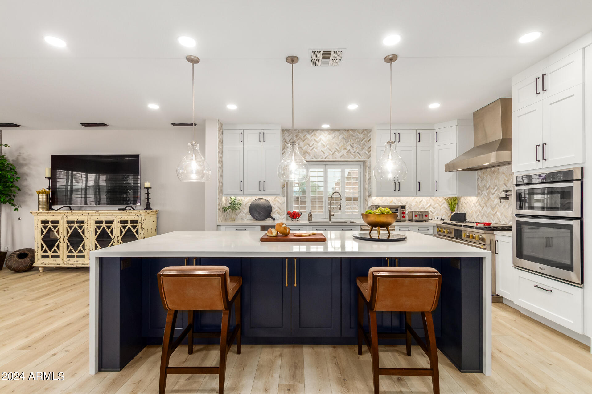 41122 W HOPPER Drive