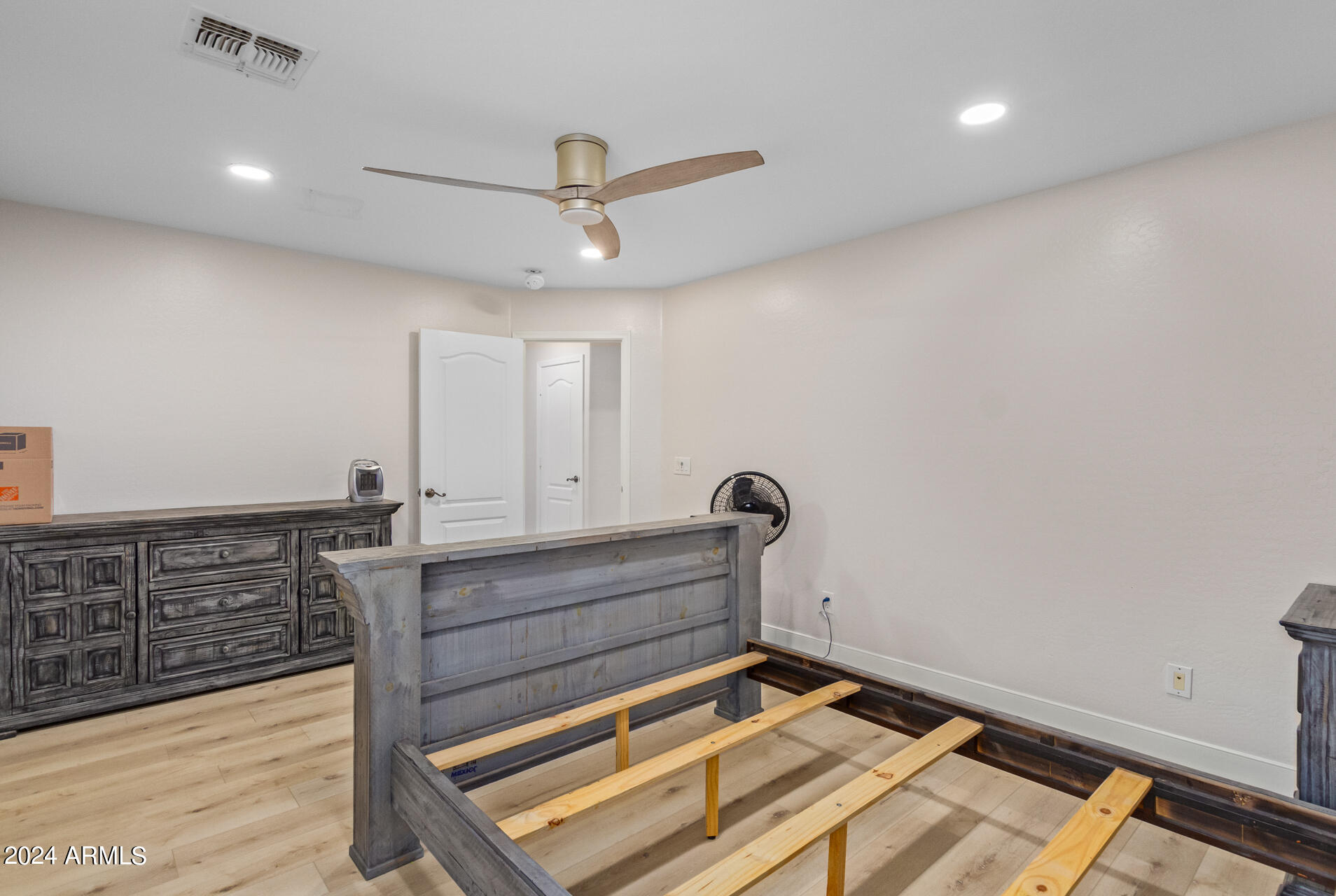 41122 W HOPPER Drive