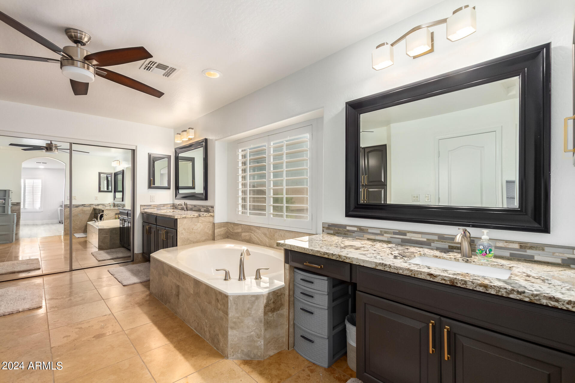 41122 W HOPPER Drive