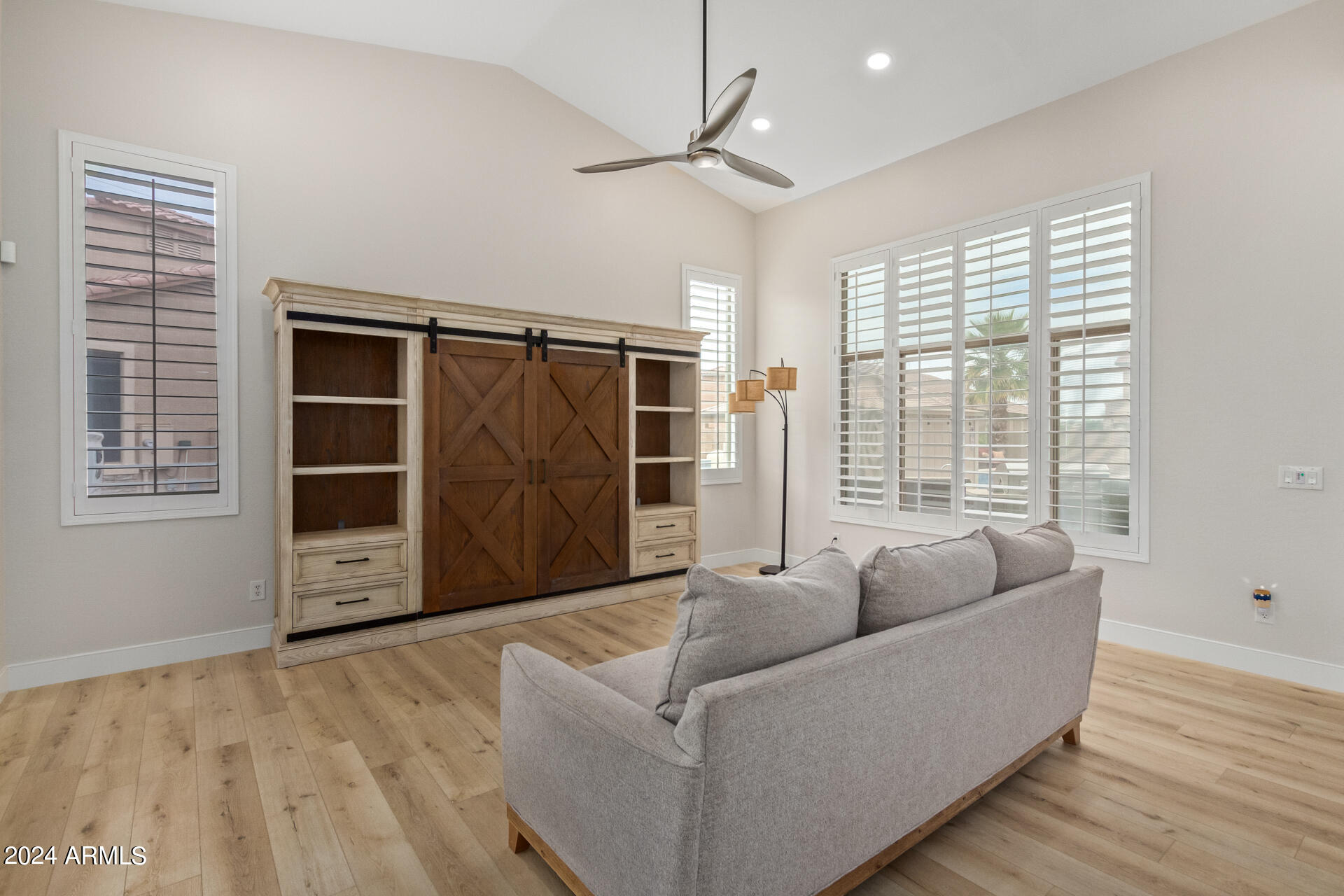 41122 W HOPPER Drive