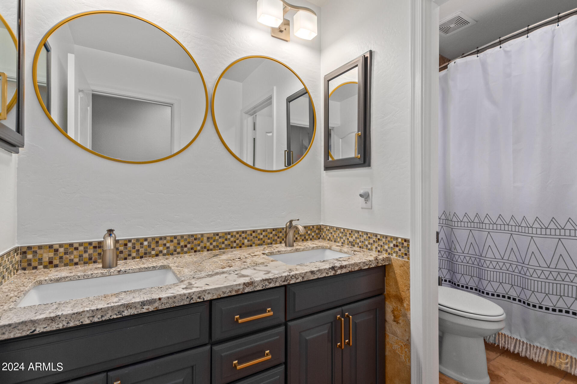 41122 W HOPPER Drive