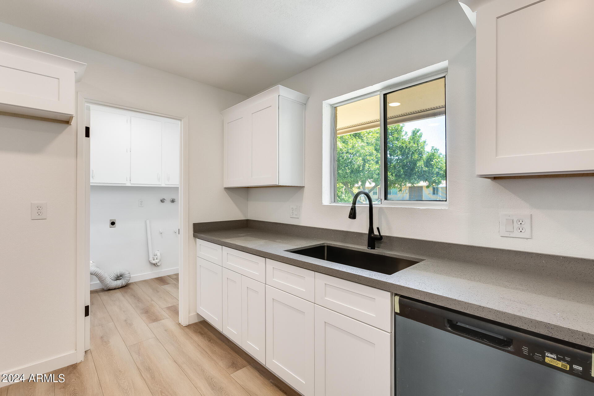 10612 W EL CAPITAN Circle