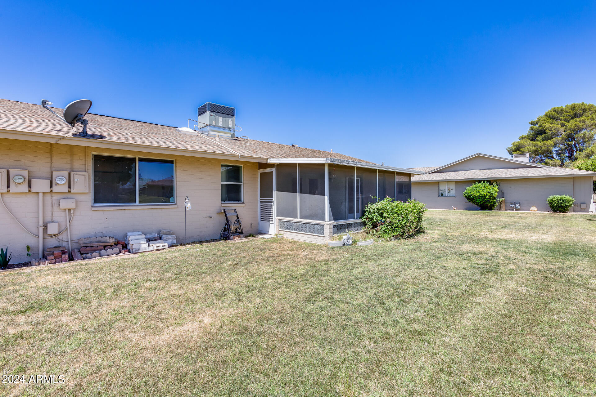 10612 W EL CAPITAN Circle