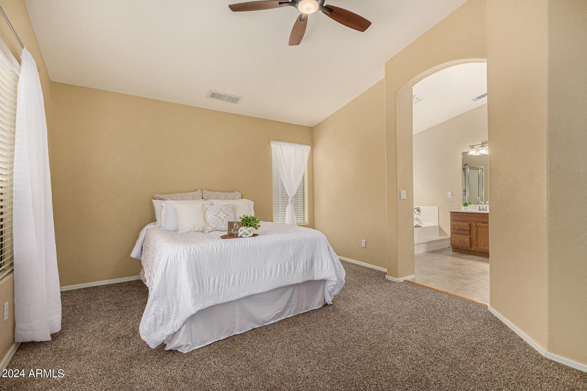 17389 W COYOTE TRAIL Drive