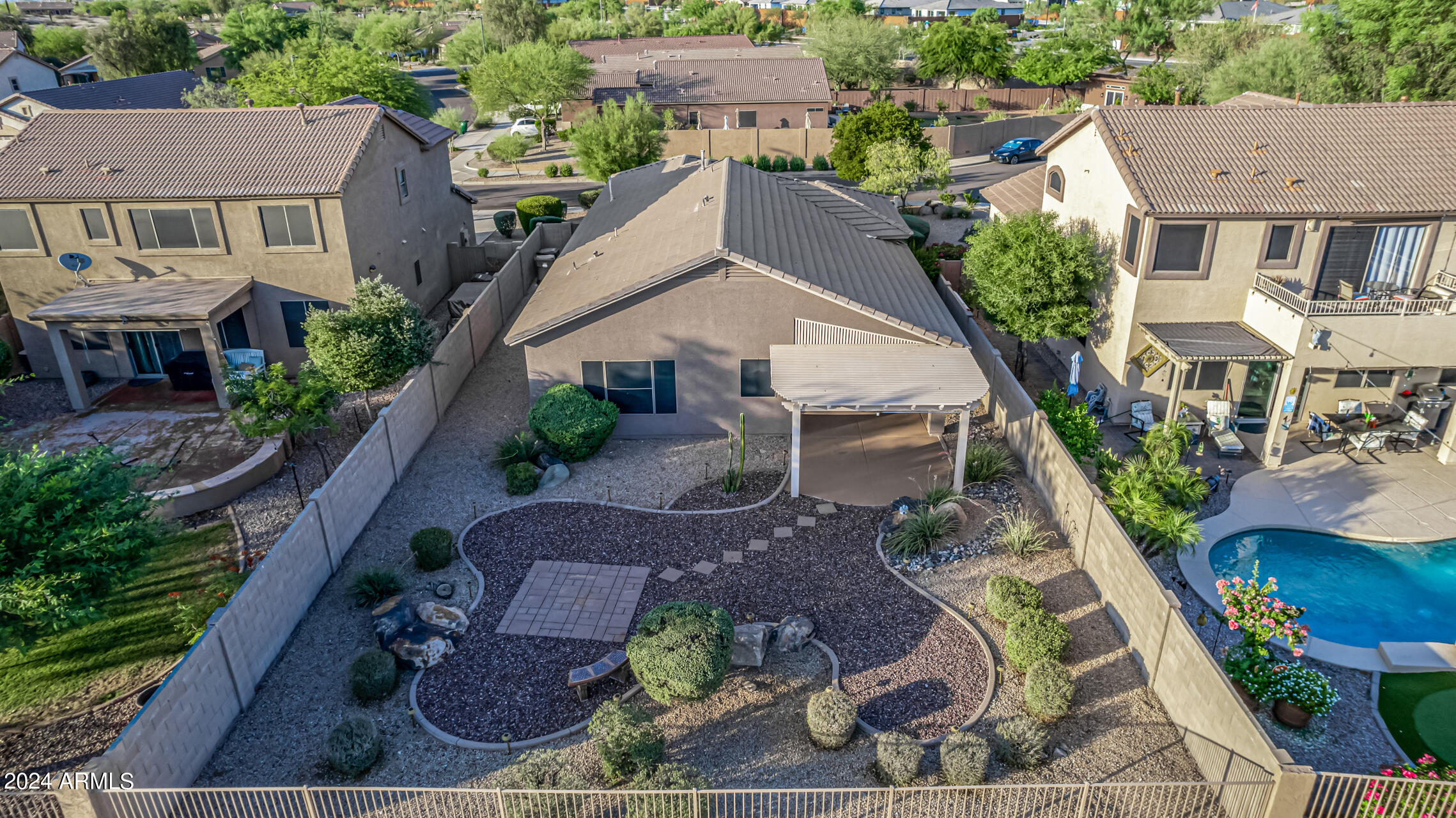 17389 W COYOTE TRAIL Drive