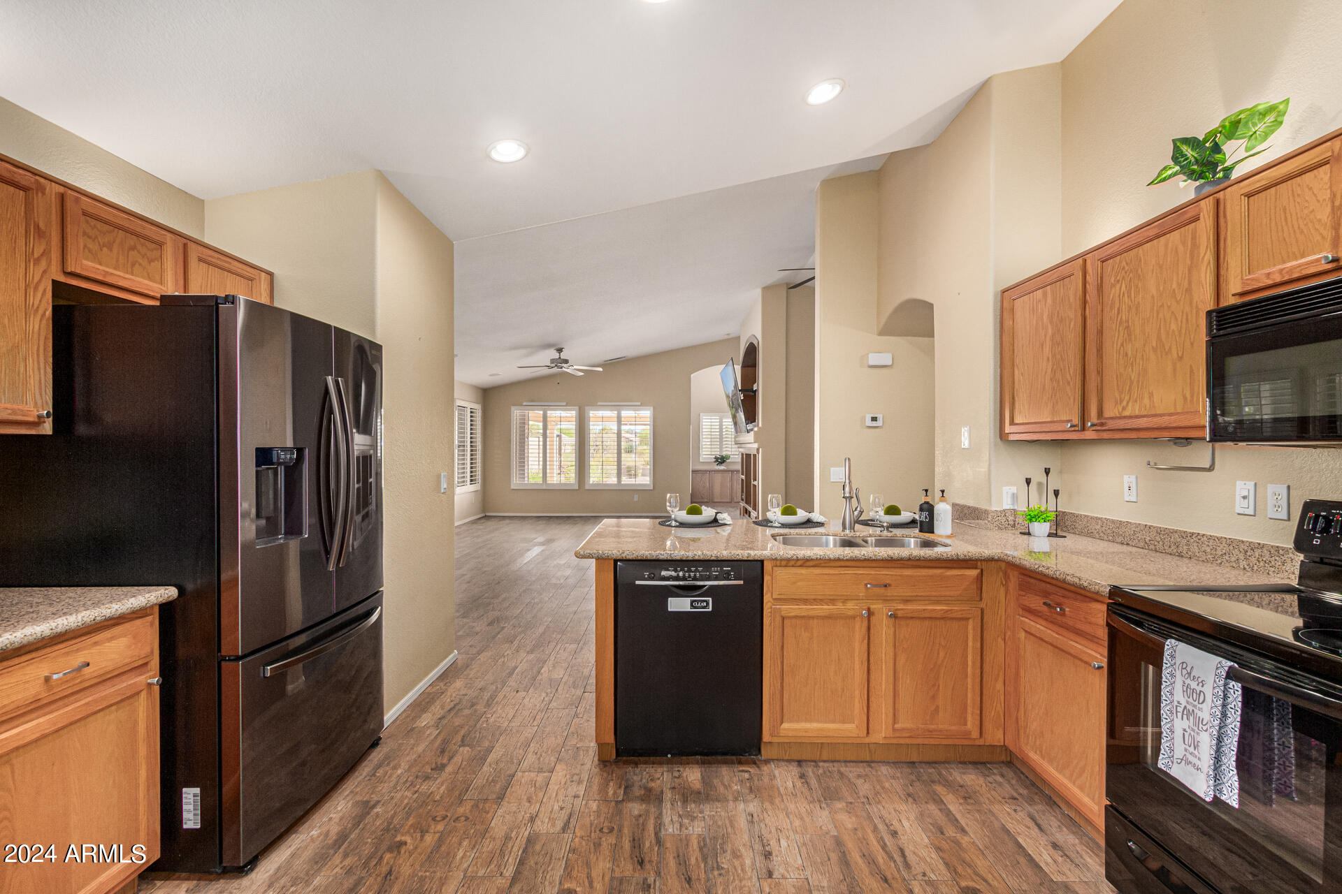 17389 W COYOTE TRAIL Drive