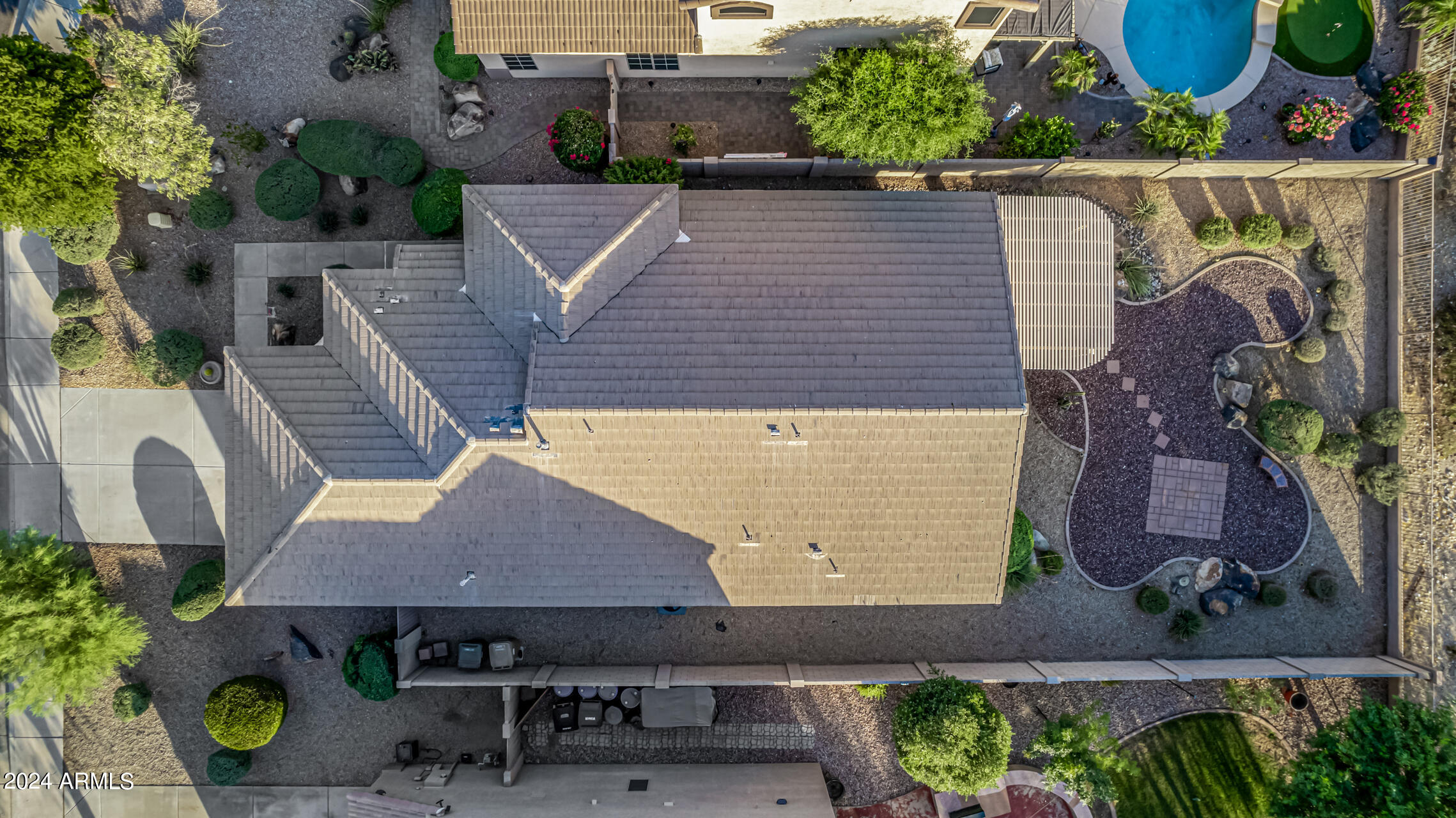 17389 W COYOTE TRAIL Drive